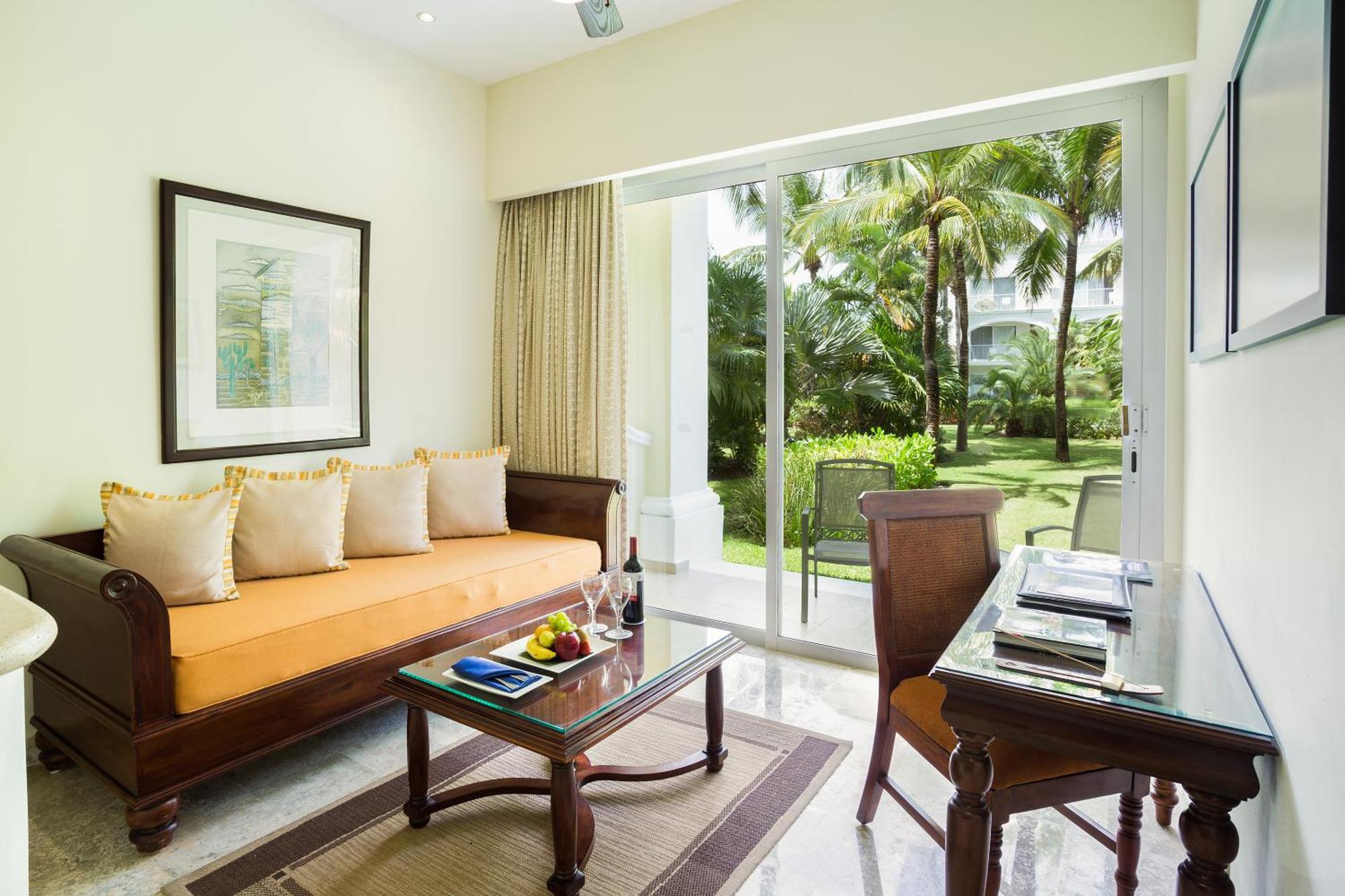 Preferred Club Junior Suite Garden View King