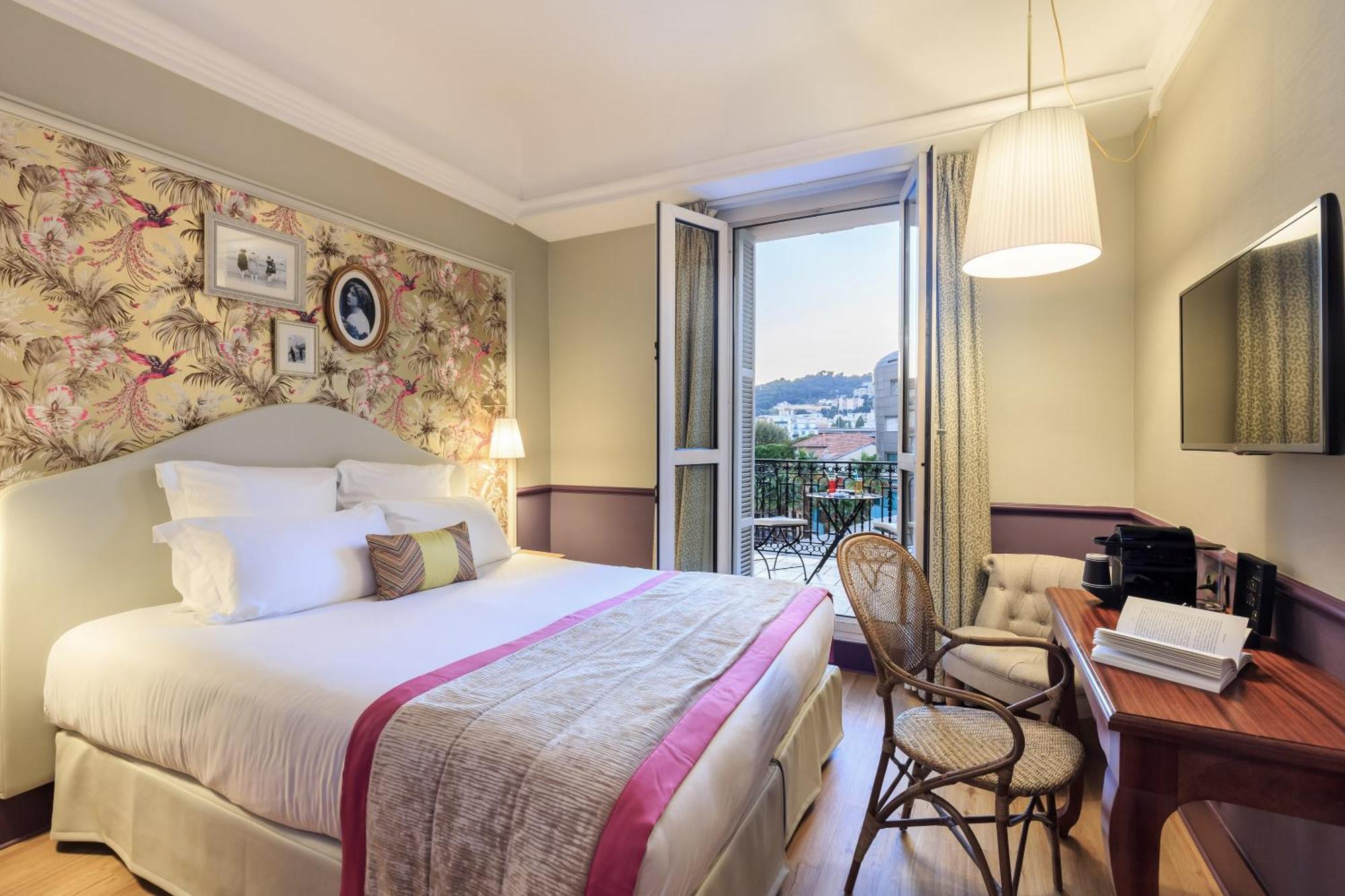 Superior Double or Twin Room Terrace