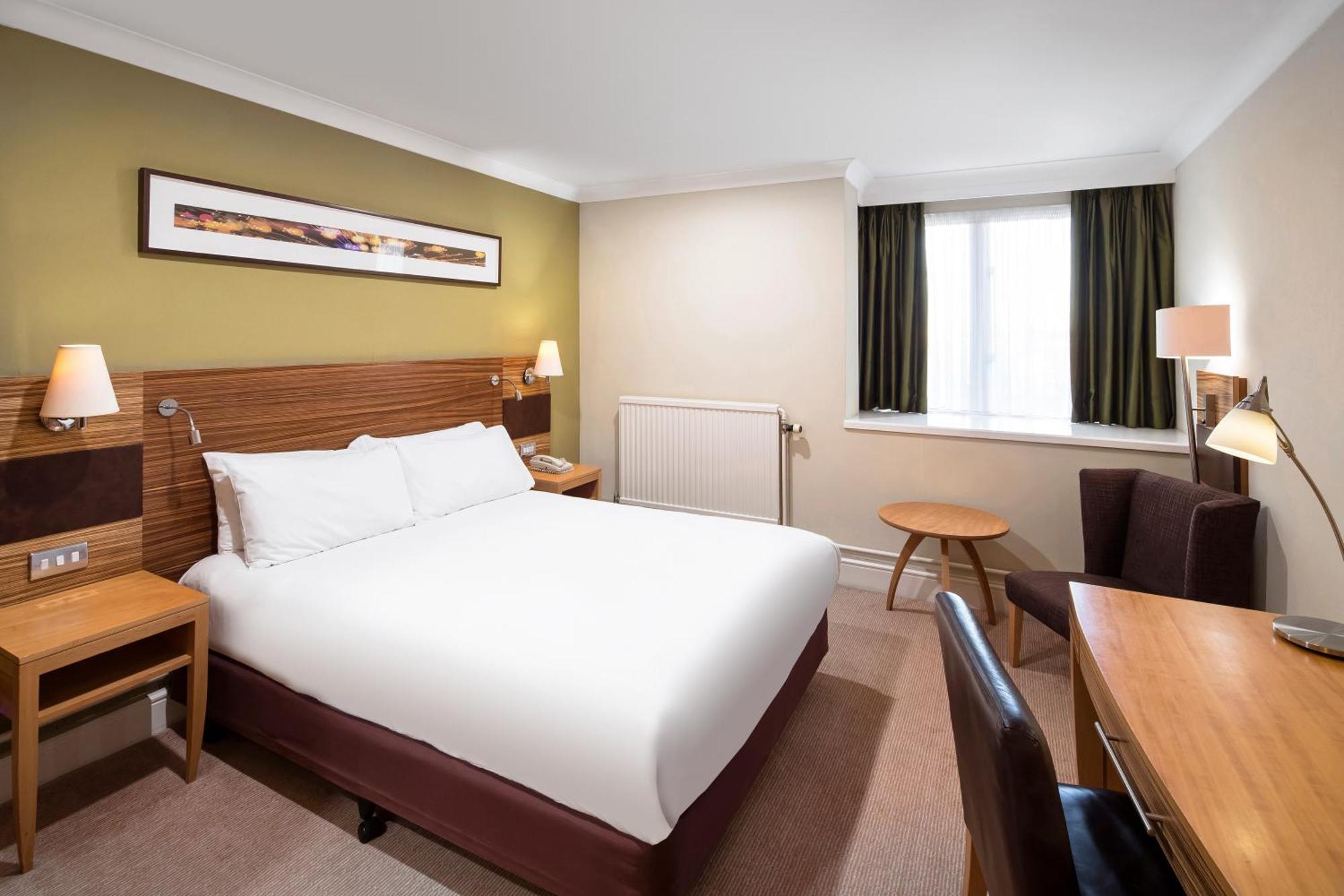 Standard Room,1273972489:JPEG