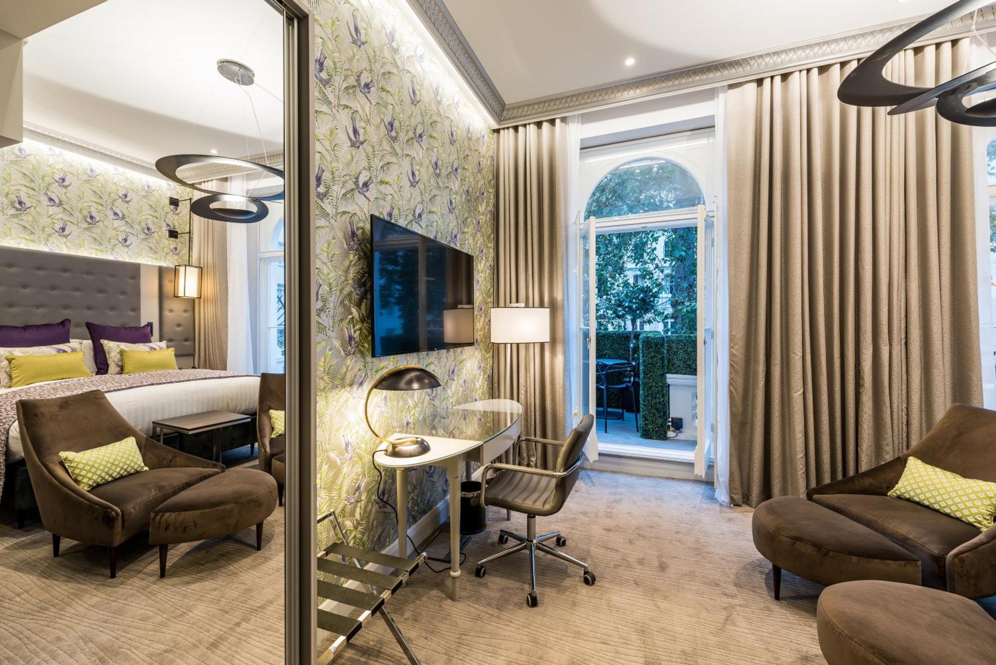 Junior King Suite
