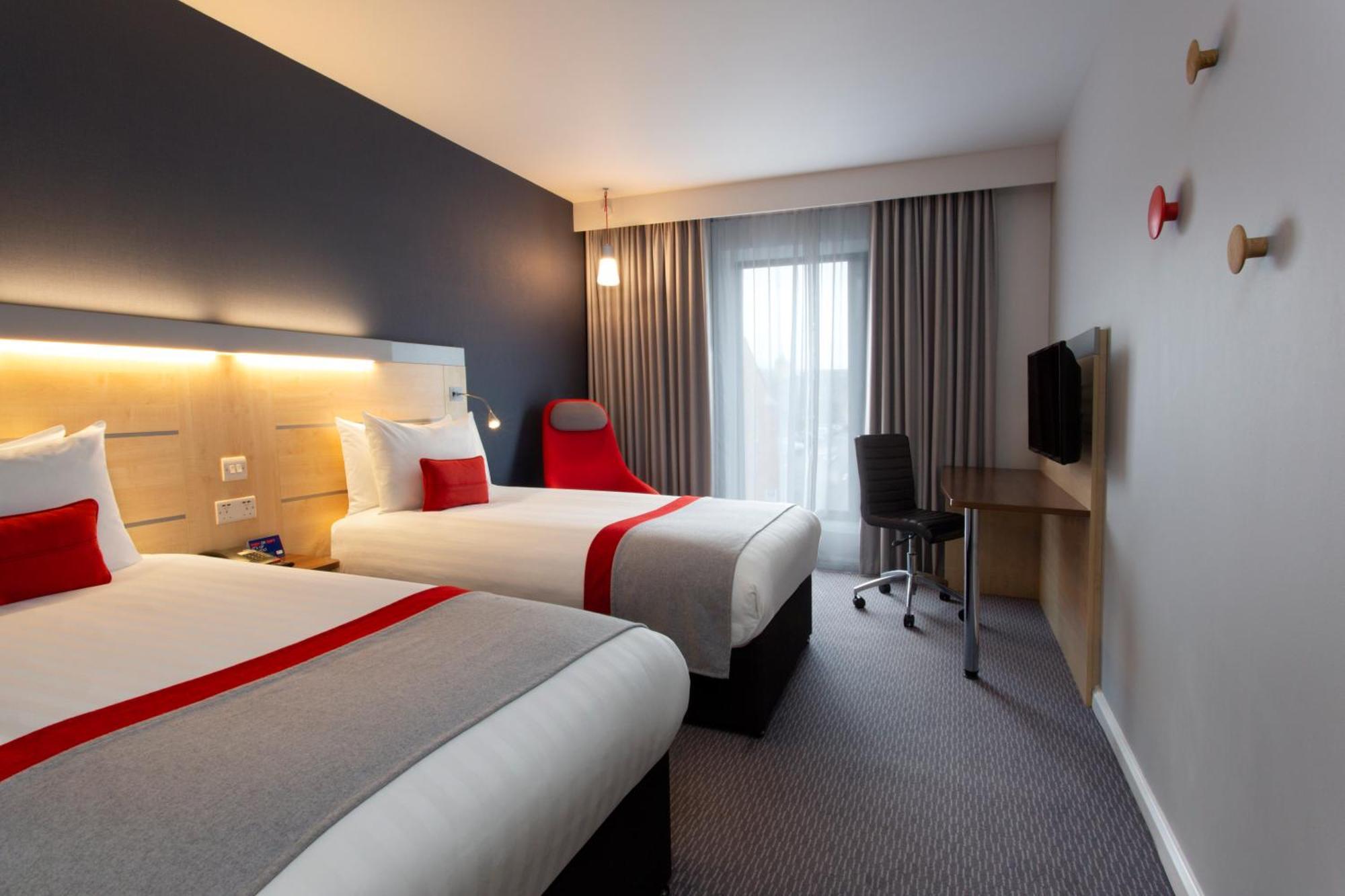 Standard Twin Room with Free Hot Breakfast,1274197780:JPEG