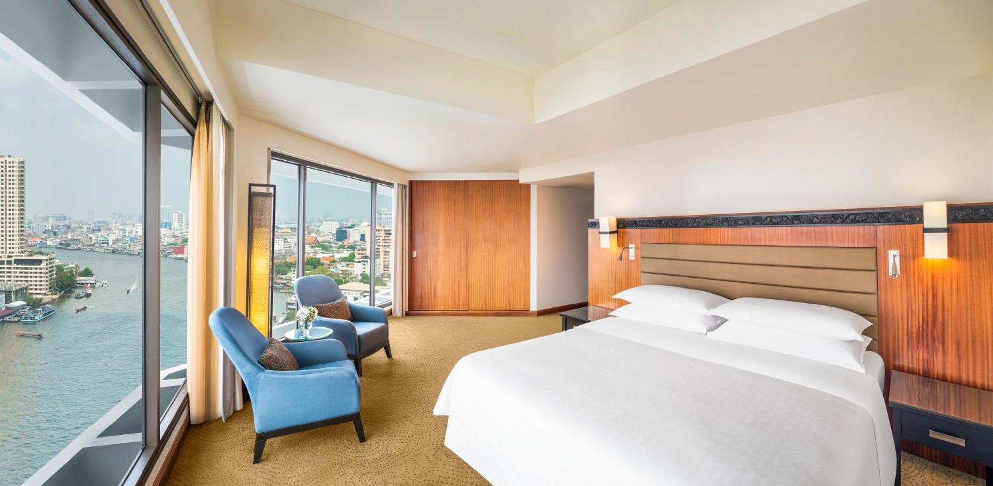 Executive Club lounge access 1 Bedroom Executive Suite 1 King River view,1706082261:JPEG