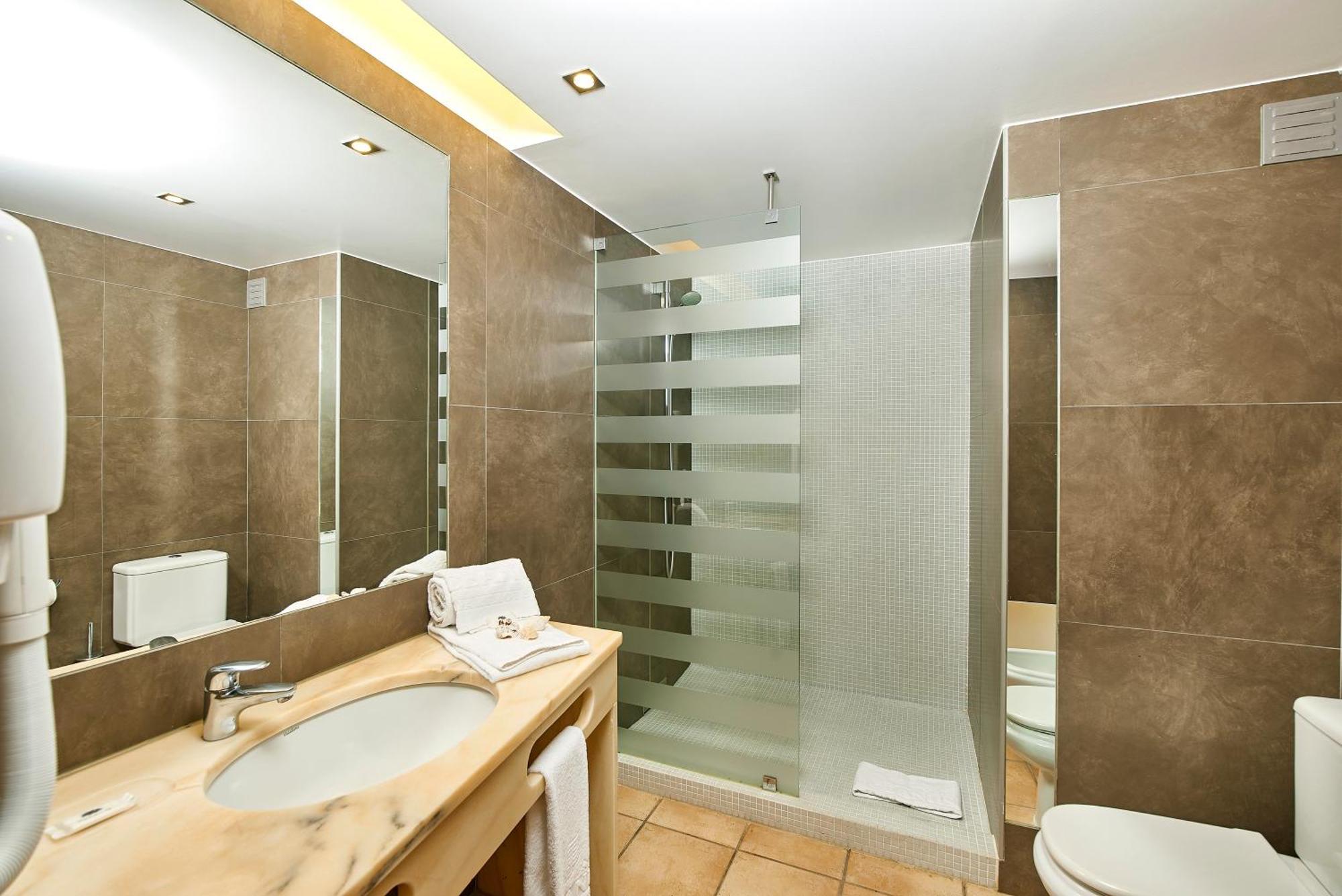 Standard One-Bedroom Apartment