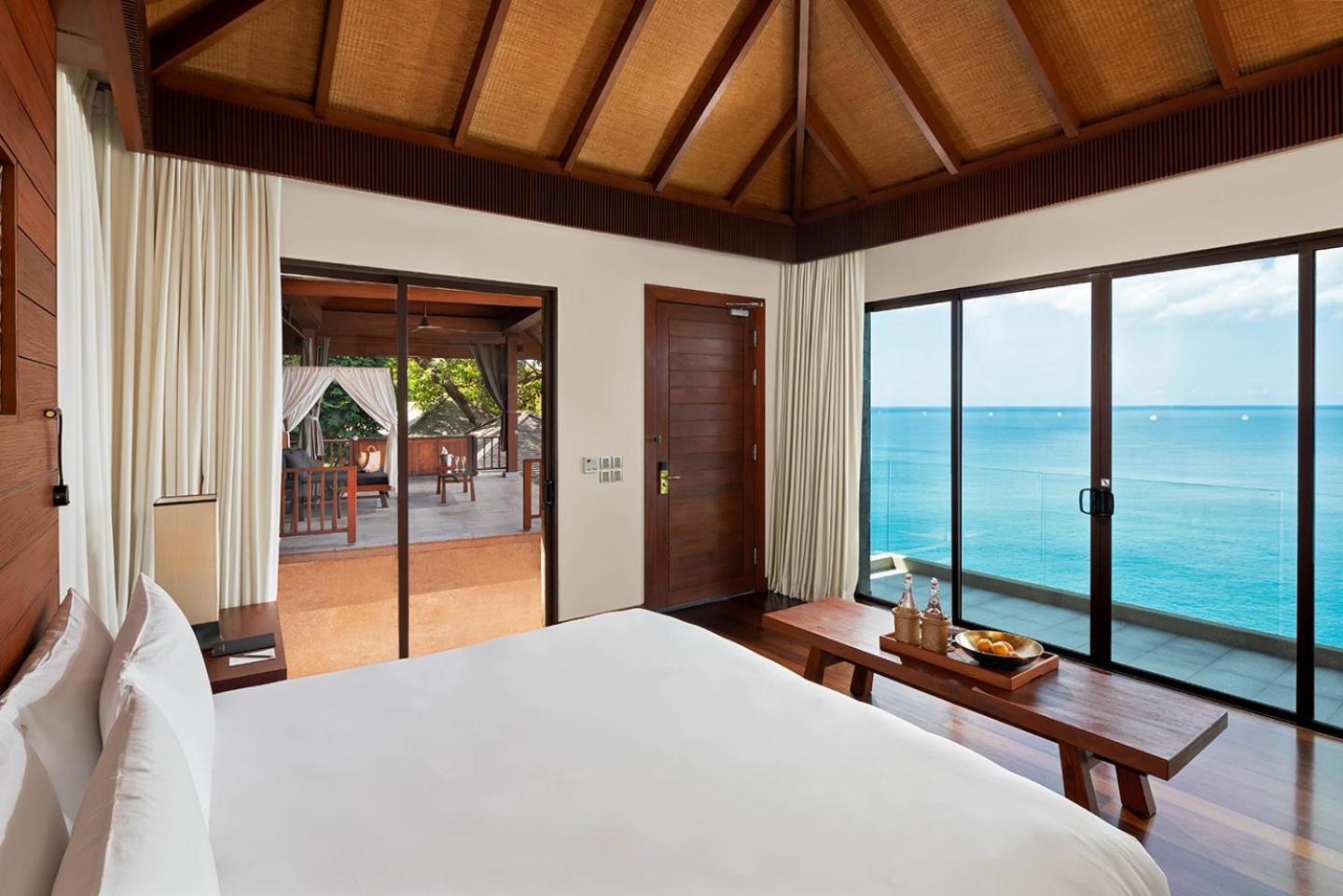 Villa Cliff Pool