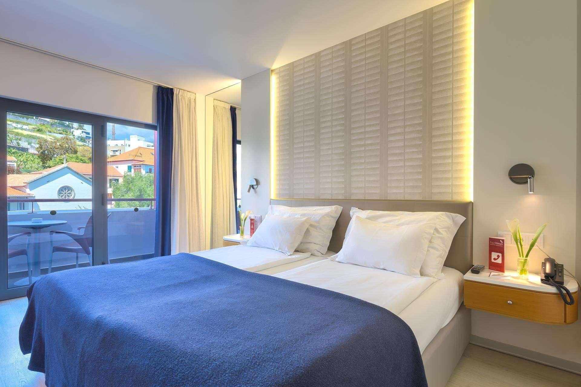 Chambre Double - Vue sur Montagne