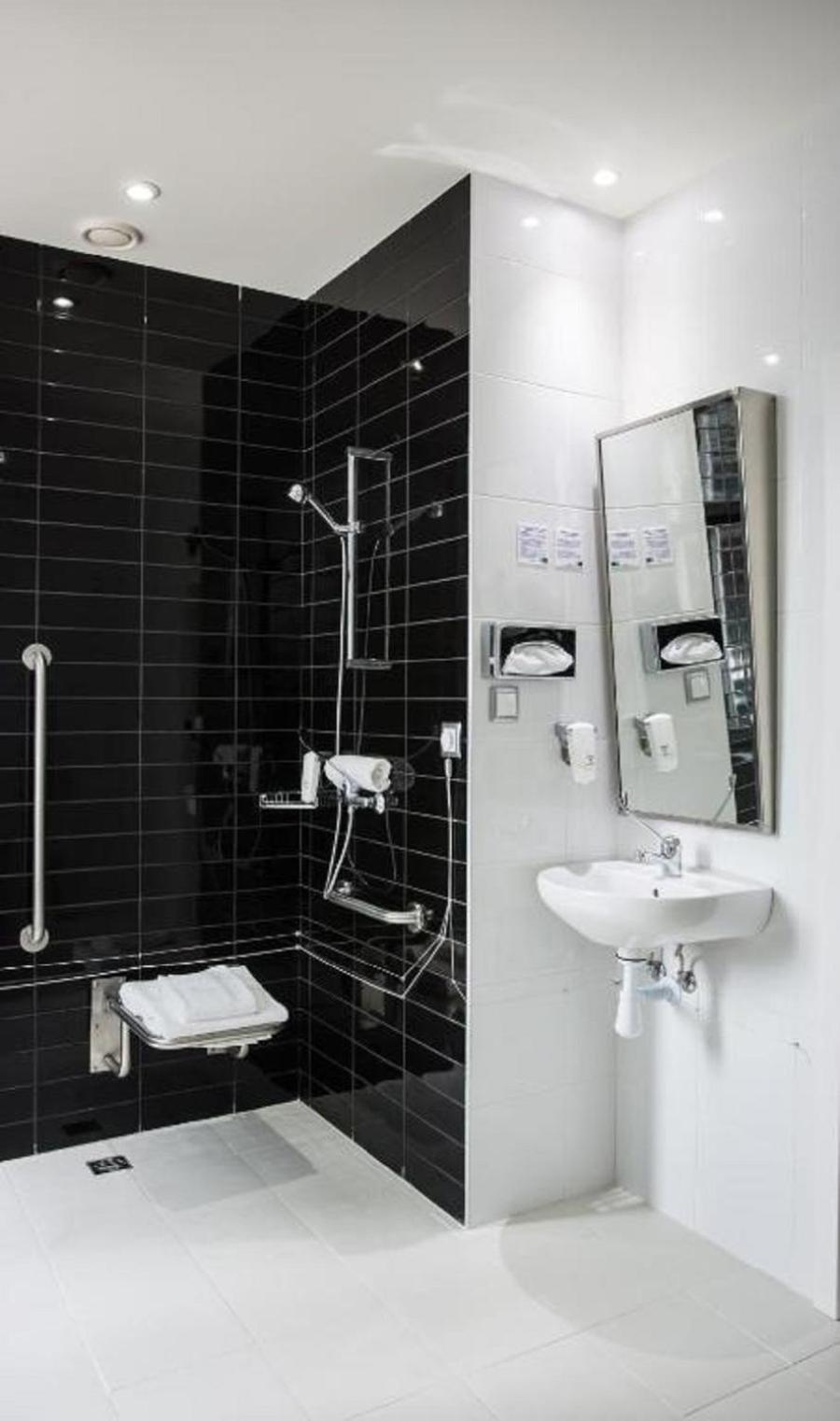 Standard Double Room Accessible
