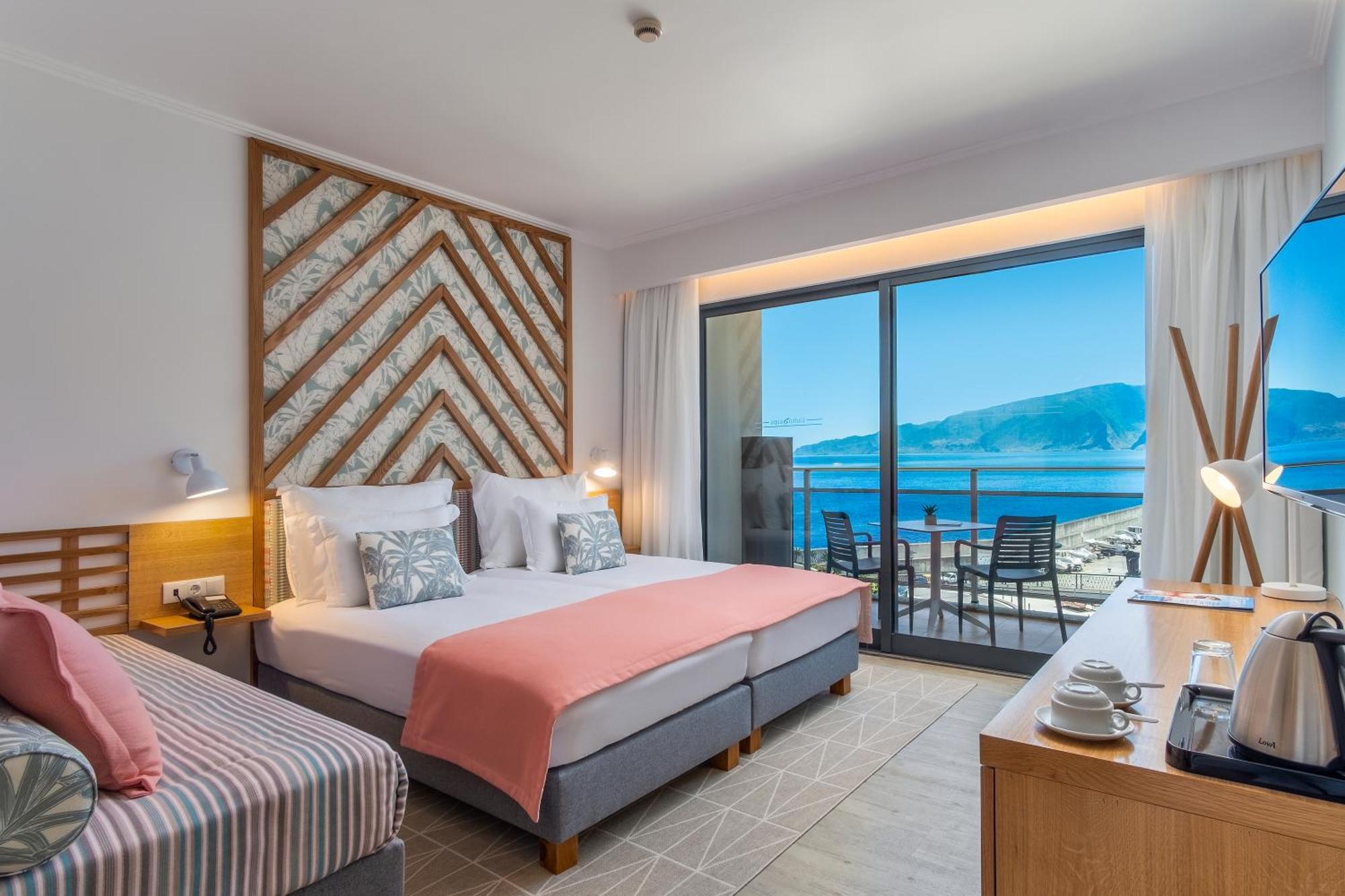 Twin Room Sea View