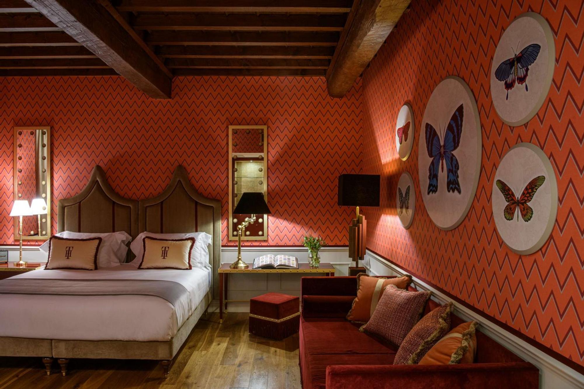 Premium King Room