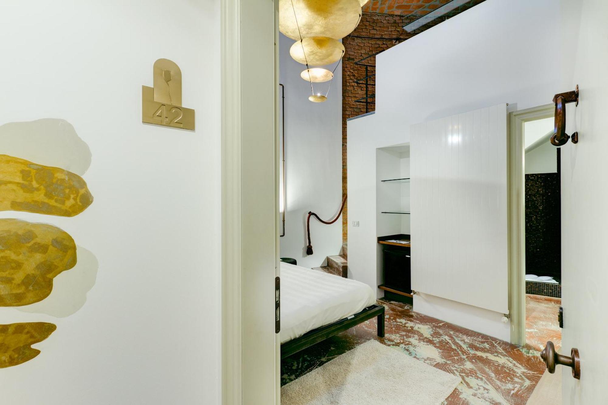Single Room,1274555152:JPEG