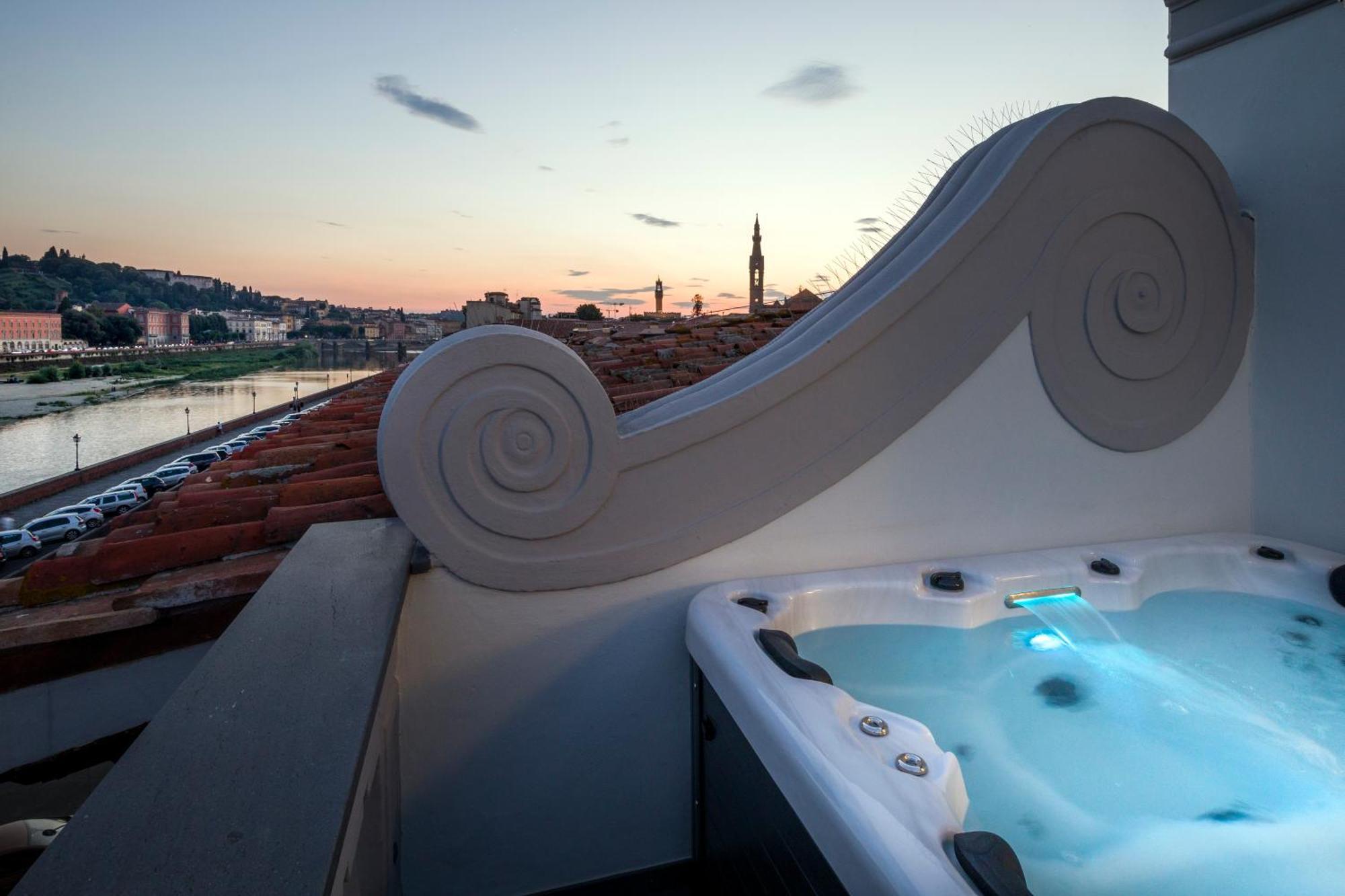 Junior Suite Deluxe Arno View