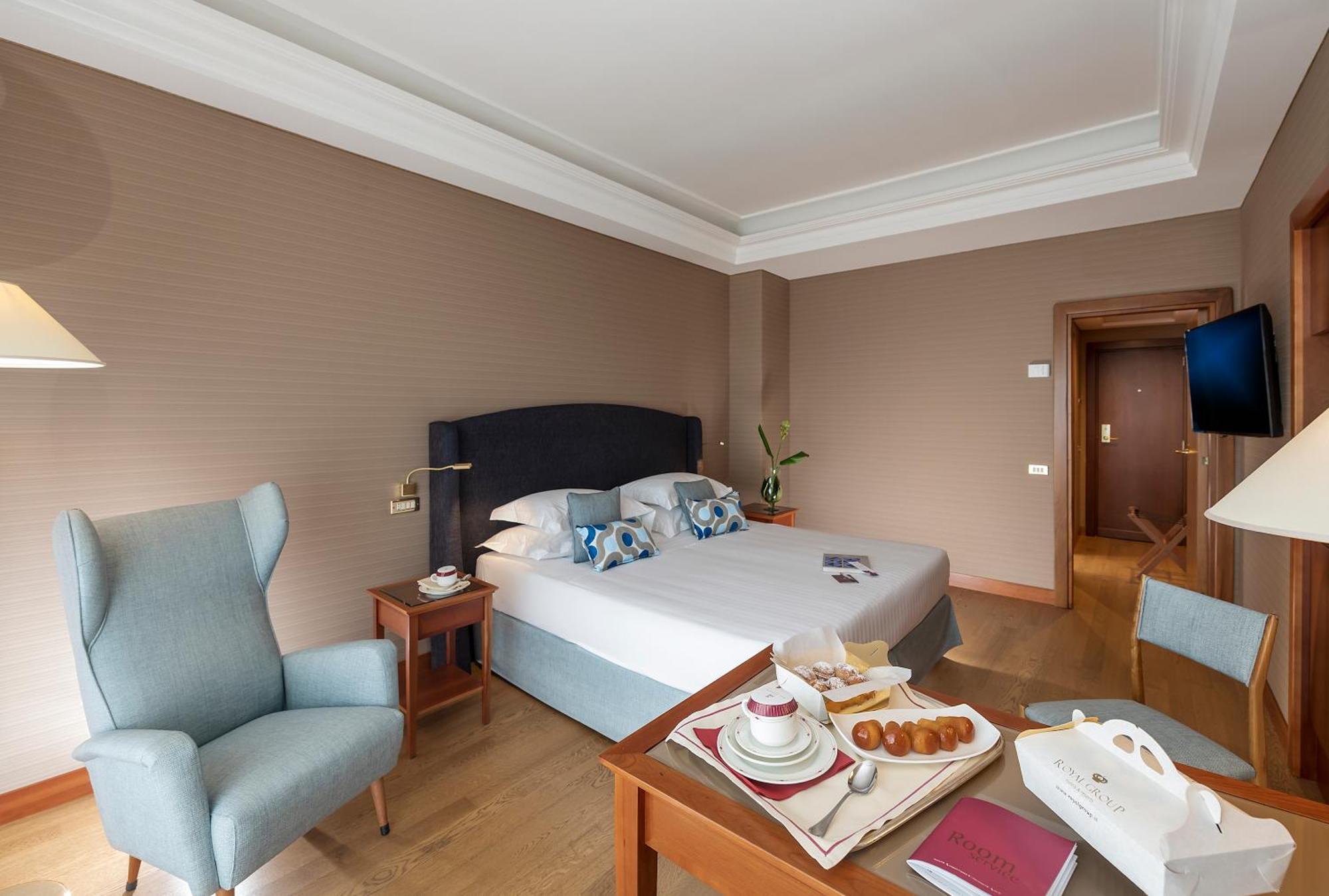Superior Double or Twin Room Sea View