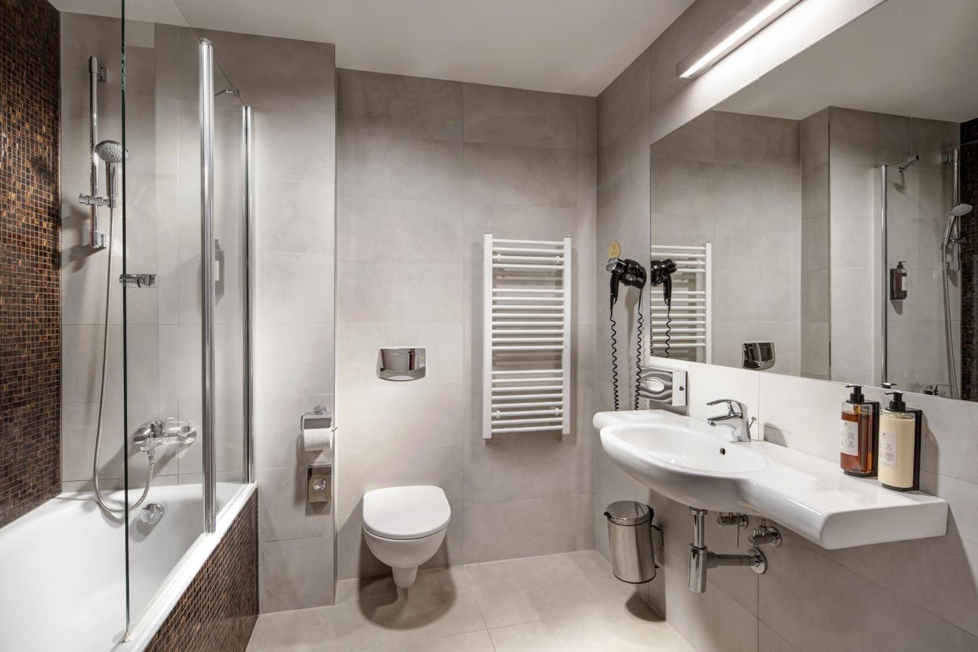 Superior Single Room