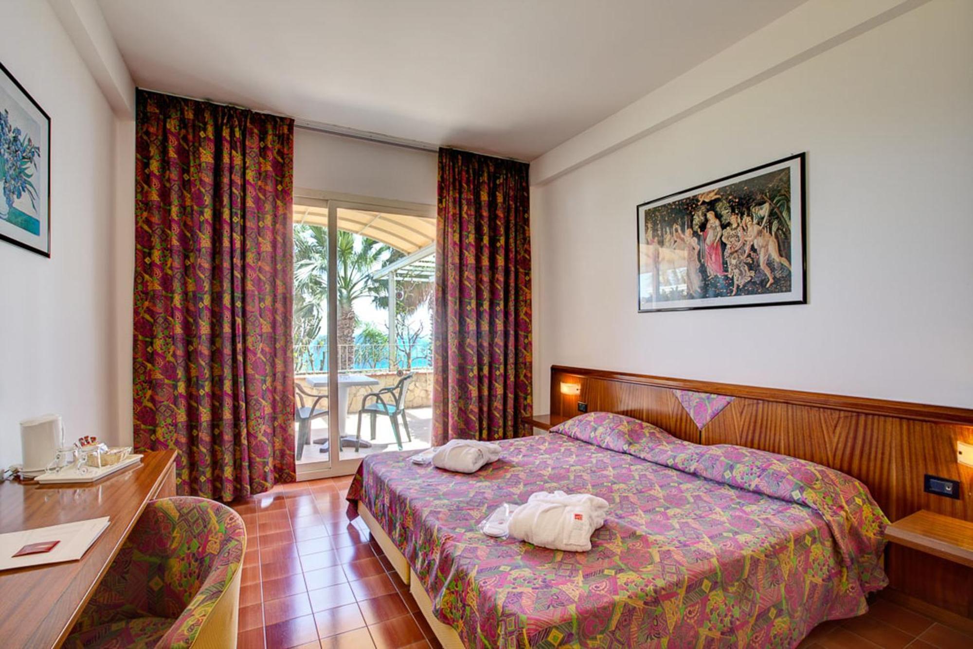 Habitación Doble con terraza y vistas al mar - 1 o 2 camas