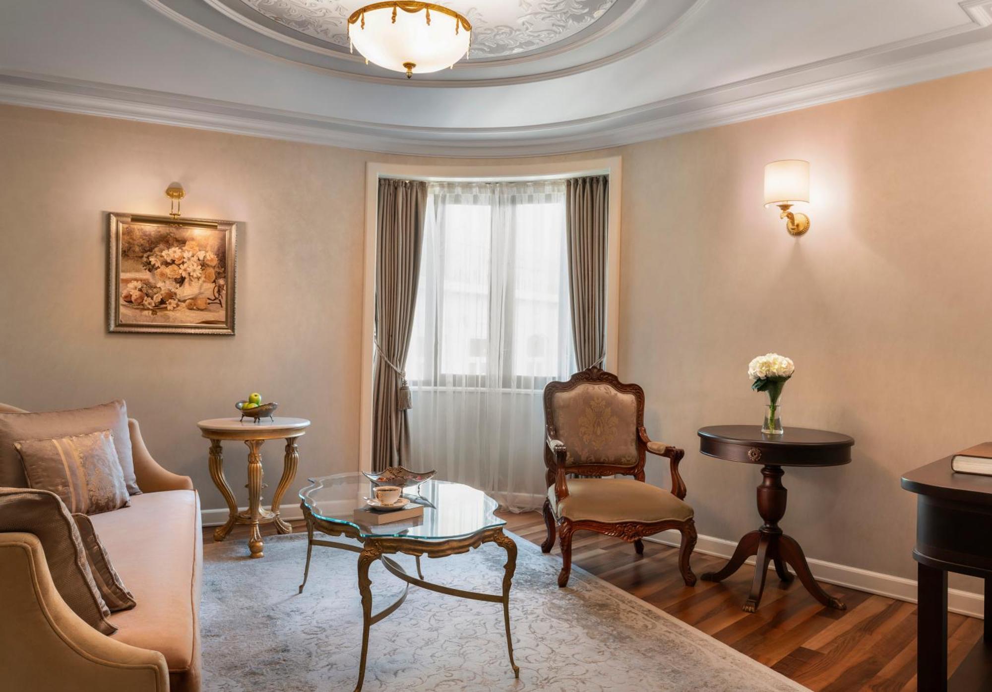Junior Suite Golden Horn View Nickelodeon Play Access