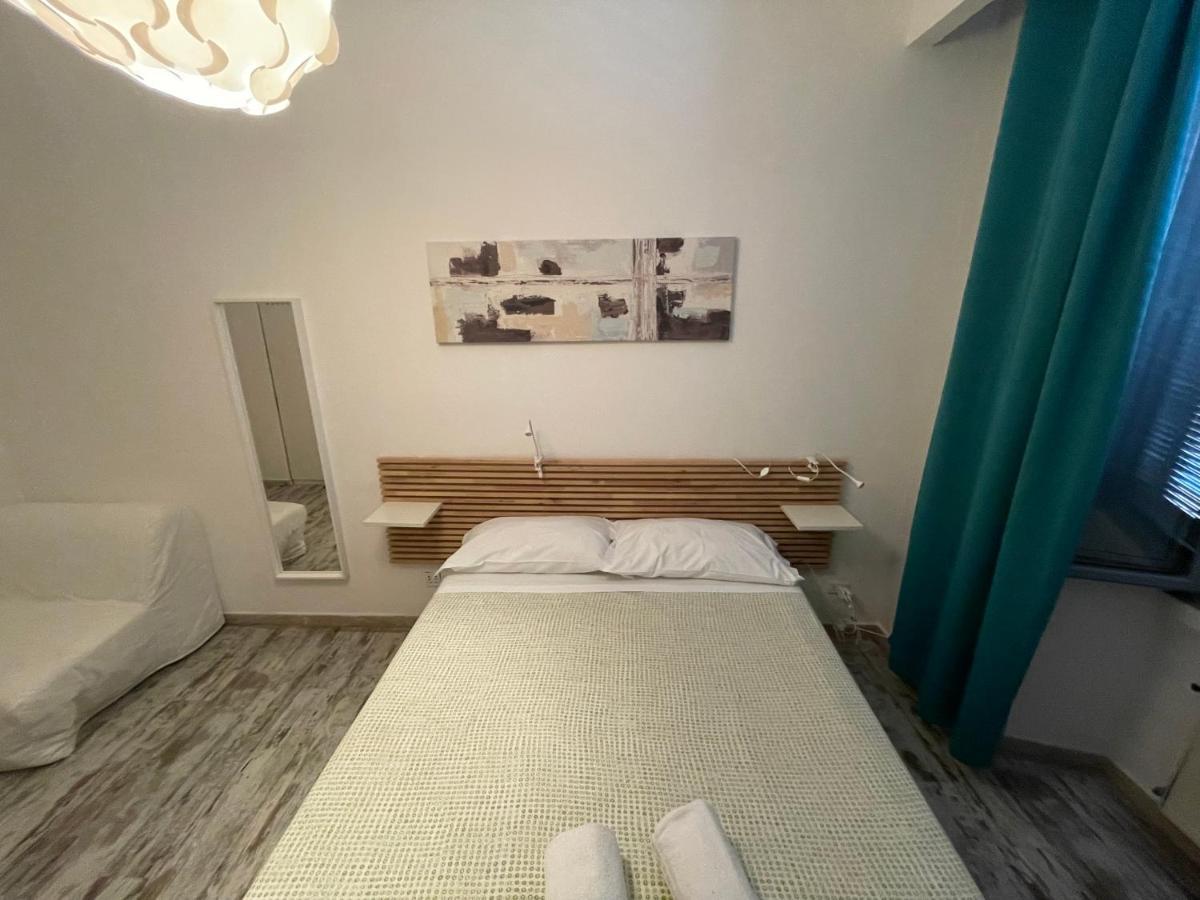 Double Room Private External Bathroom