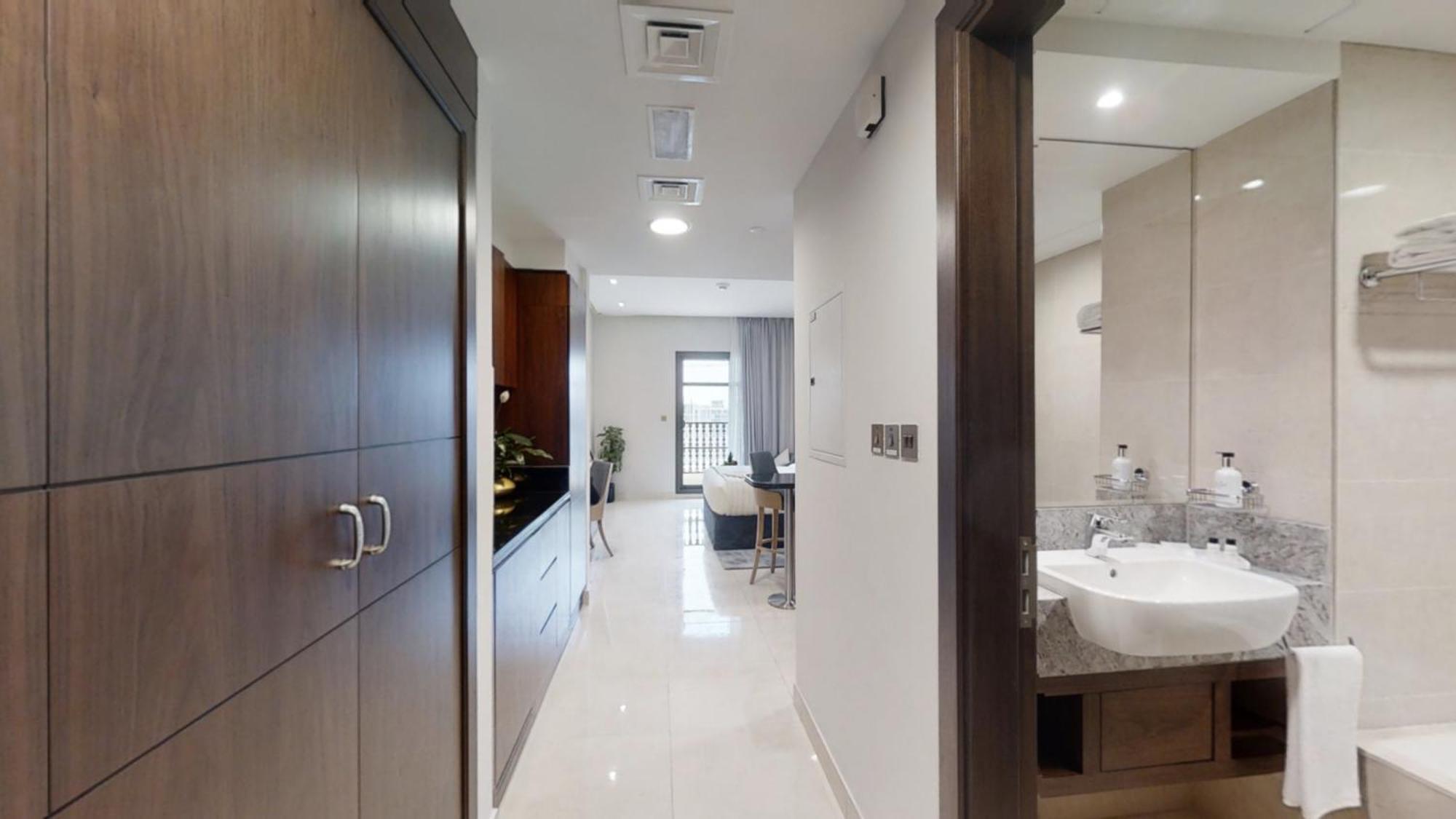 City View Studio Apartment