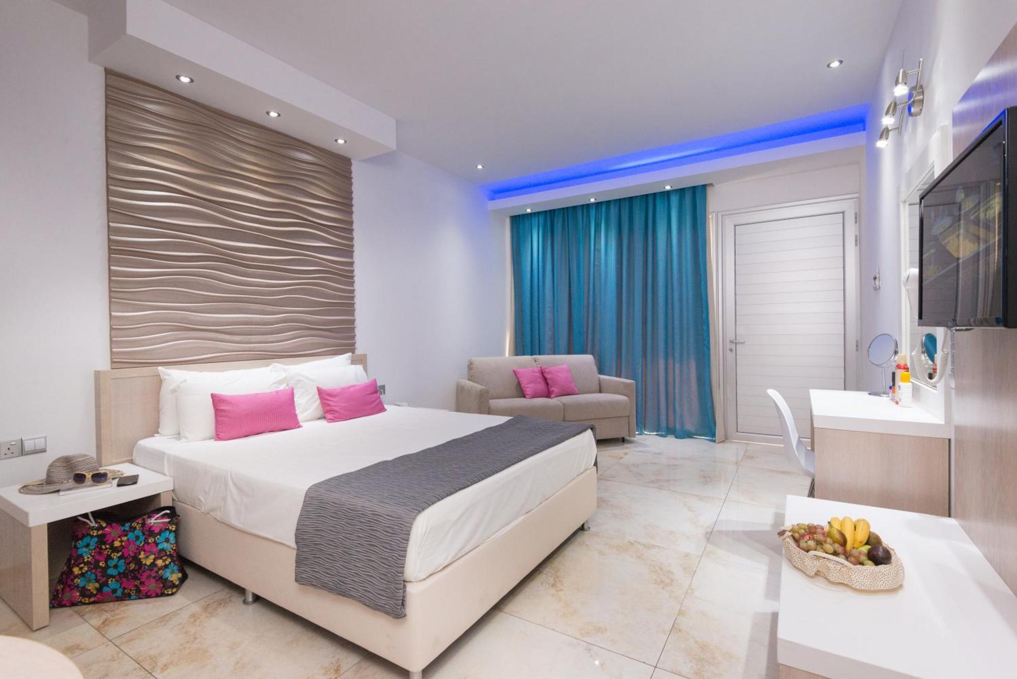 Luxury Room