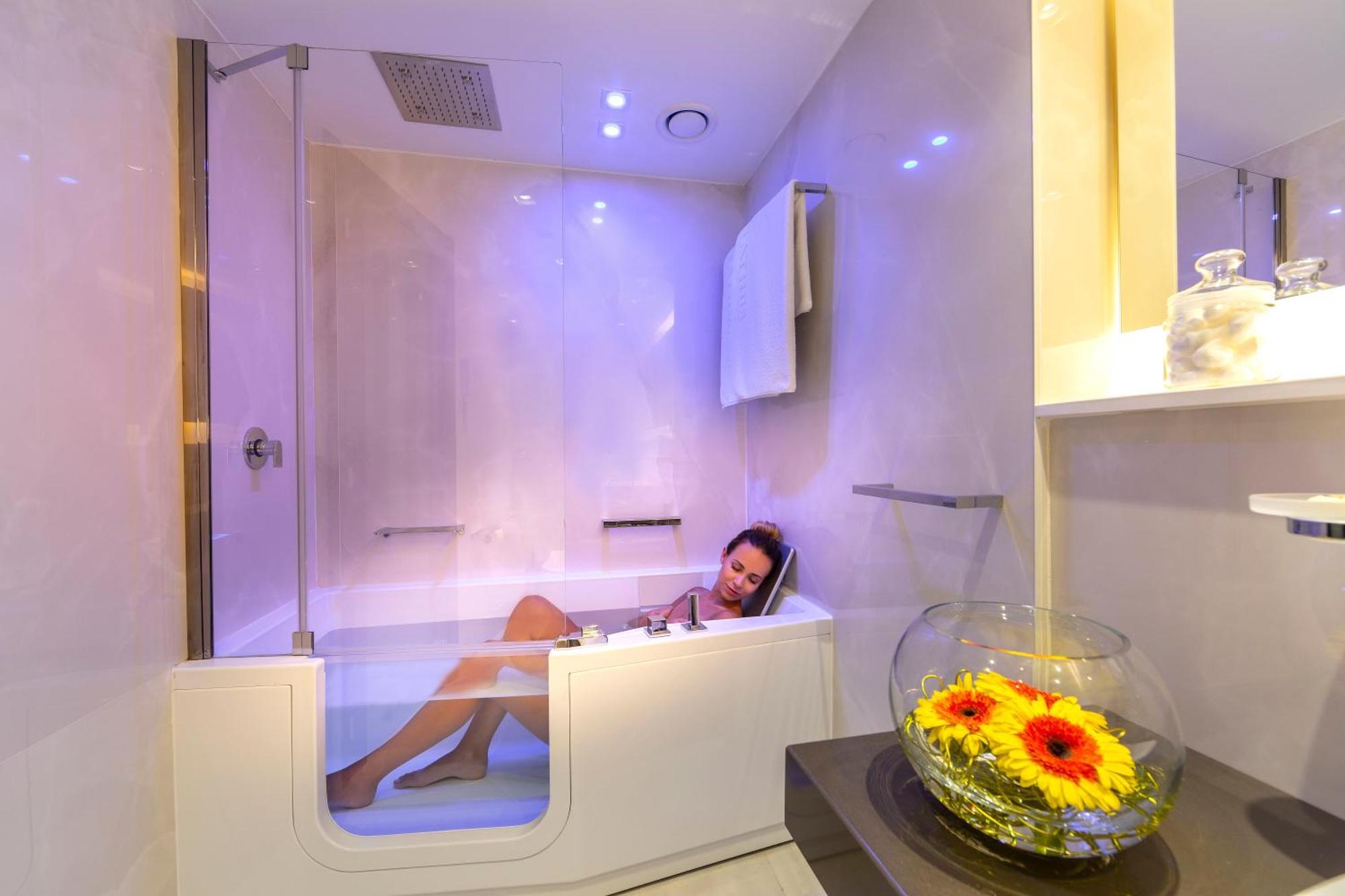 Superior Double or Twin Room with Inland View ( 3 adults)