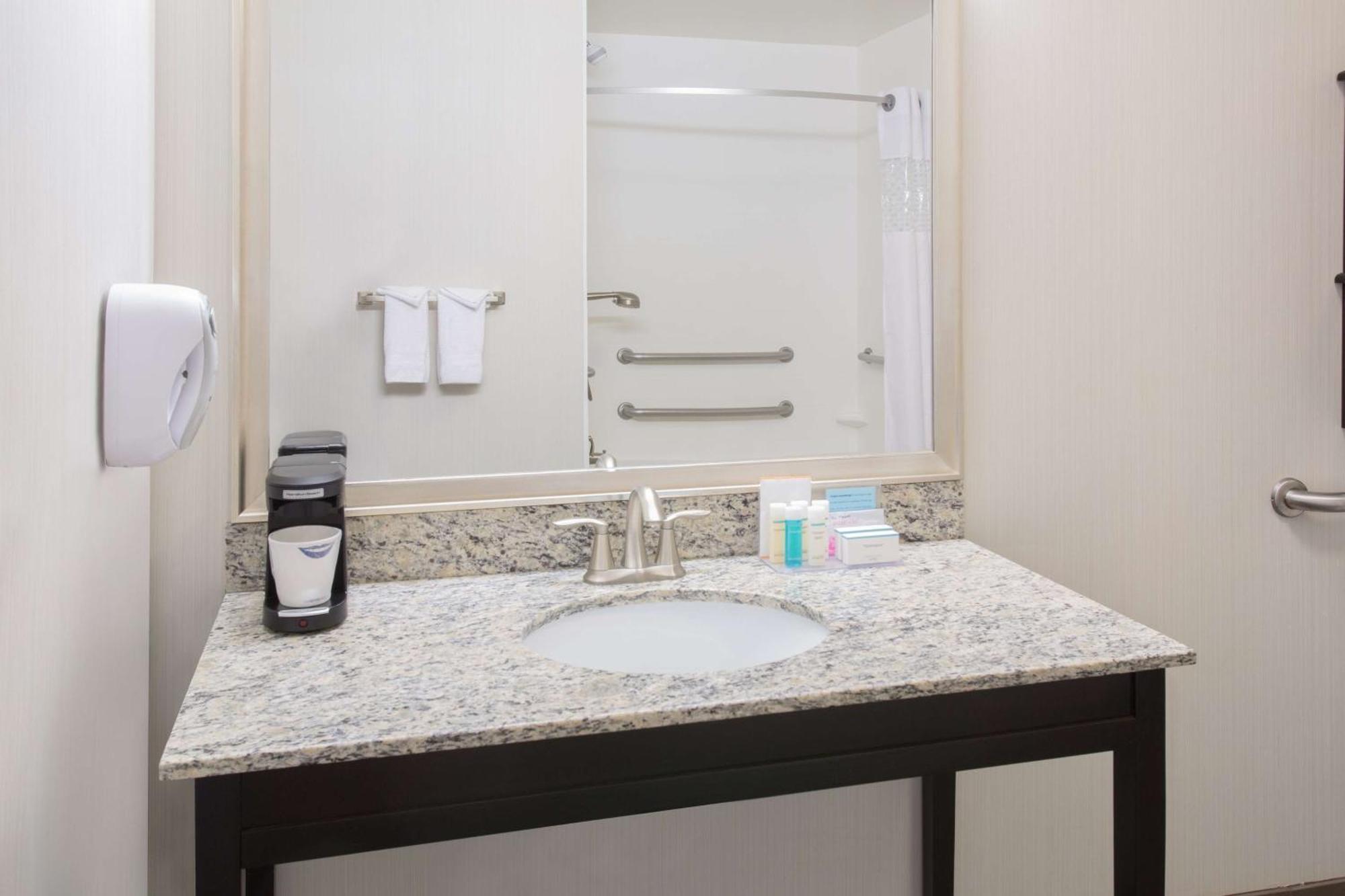 Habitación adaptada para personas con discapacidad - 2 camas grandes - No fumadores