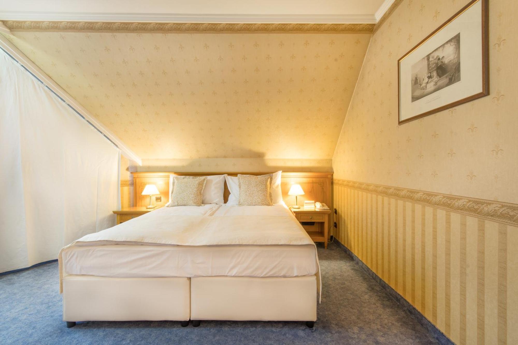 Deluxe Junior Suite Balcony