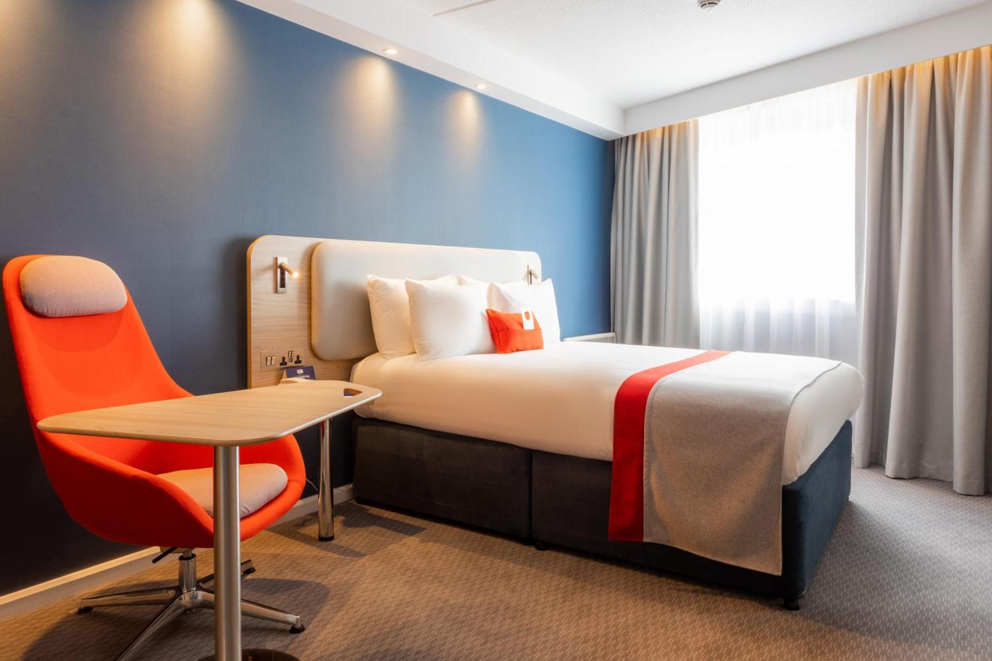 Standard Double Room with Free Hot Breakfast
