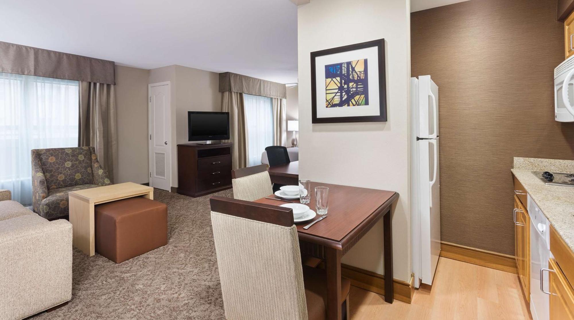 Suite Deluxe con cama extragrande para no fumadores