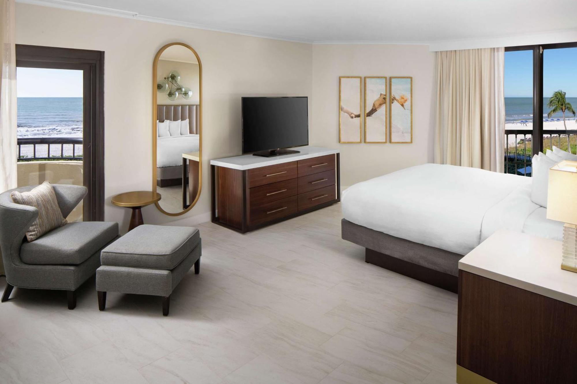 Suite Premier Preferred mit 2 Zimmern, 1 Kingsize-Bett und Meerblick
