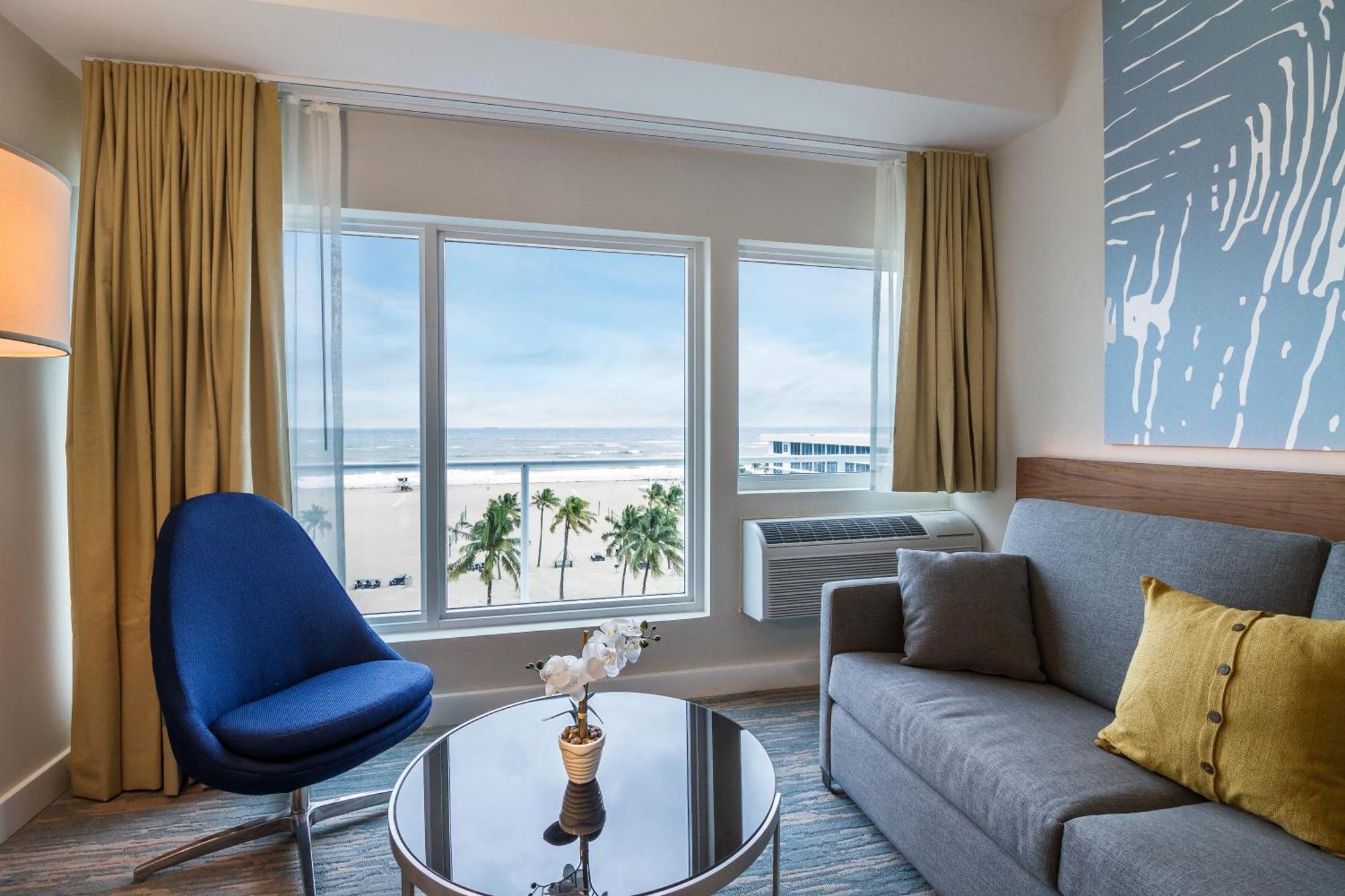 Ocean View King Bed Room