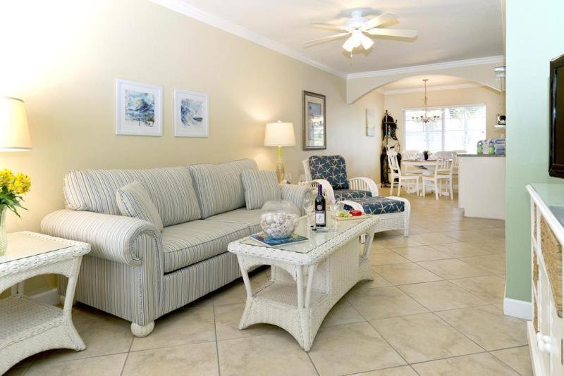 One-Bedroom Condo Non-Smoking
