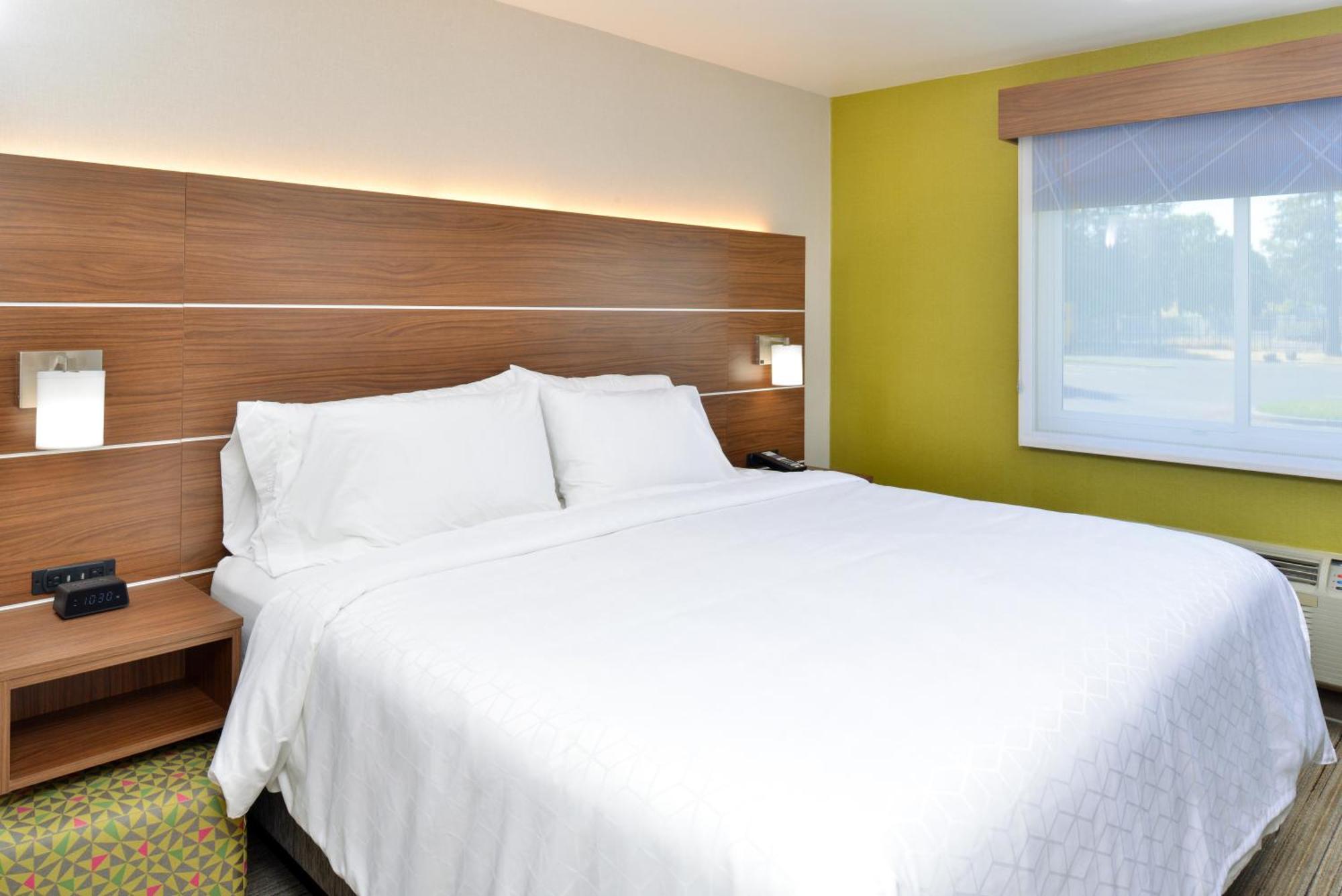Standard King Room,1276809685:JPEG