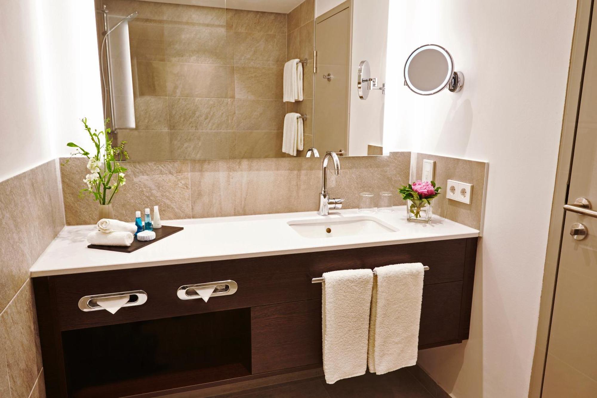 Business Double Room,1276911622:JPEG
