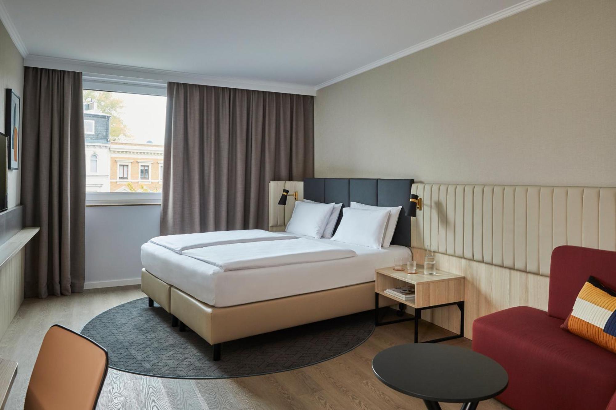 Premium King Room