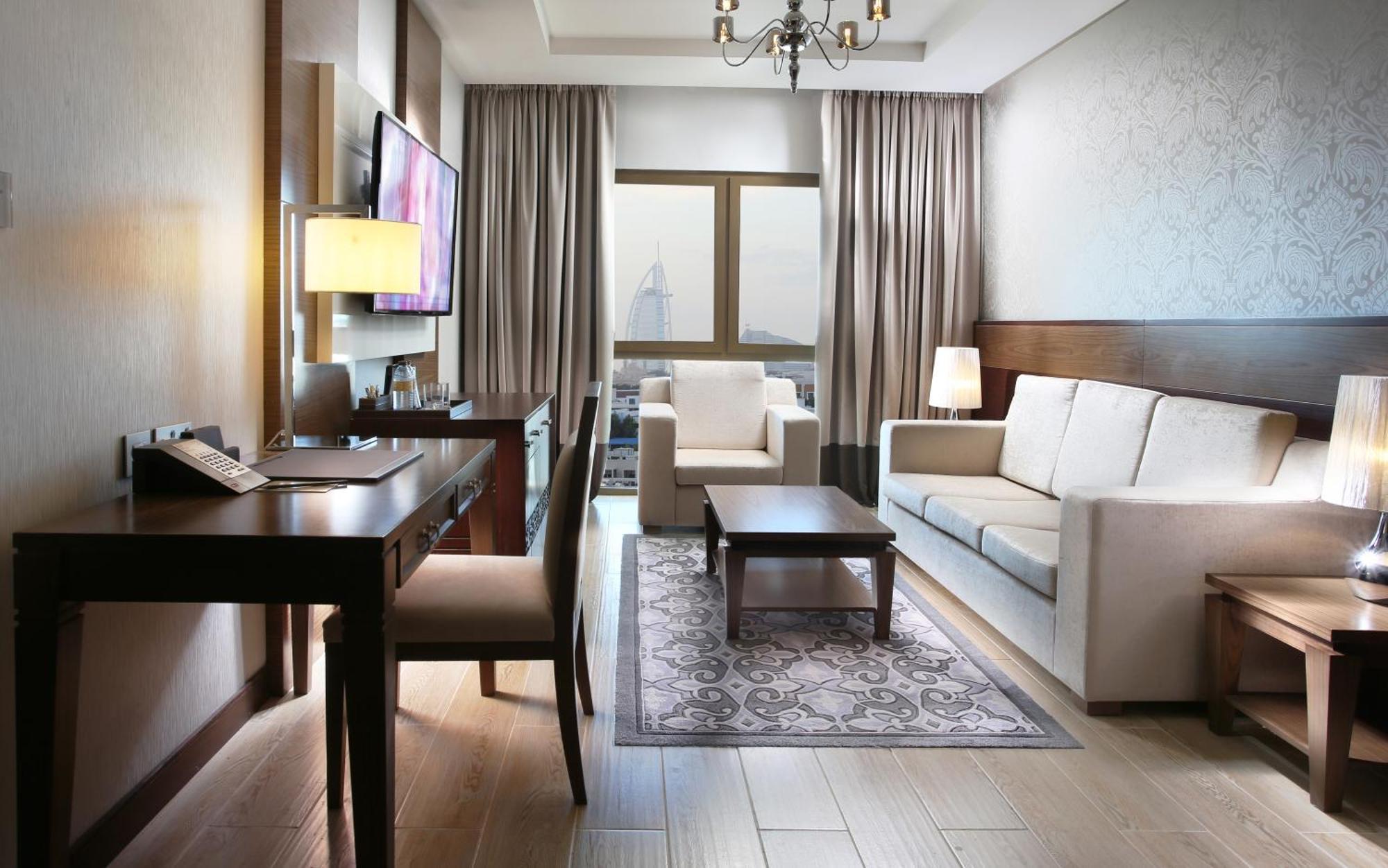Junior Suite Complimentary Shuttle Bus to Beach & Mall of the Emirates,1277088001:JPEG