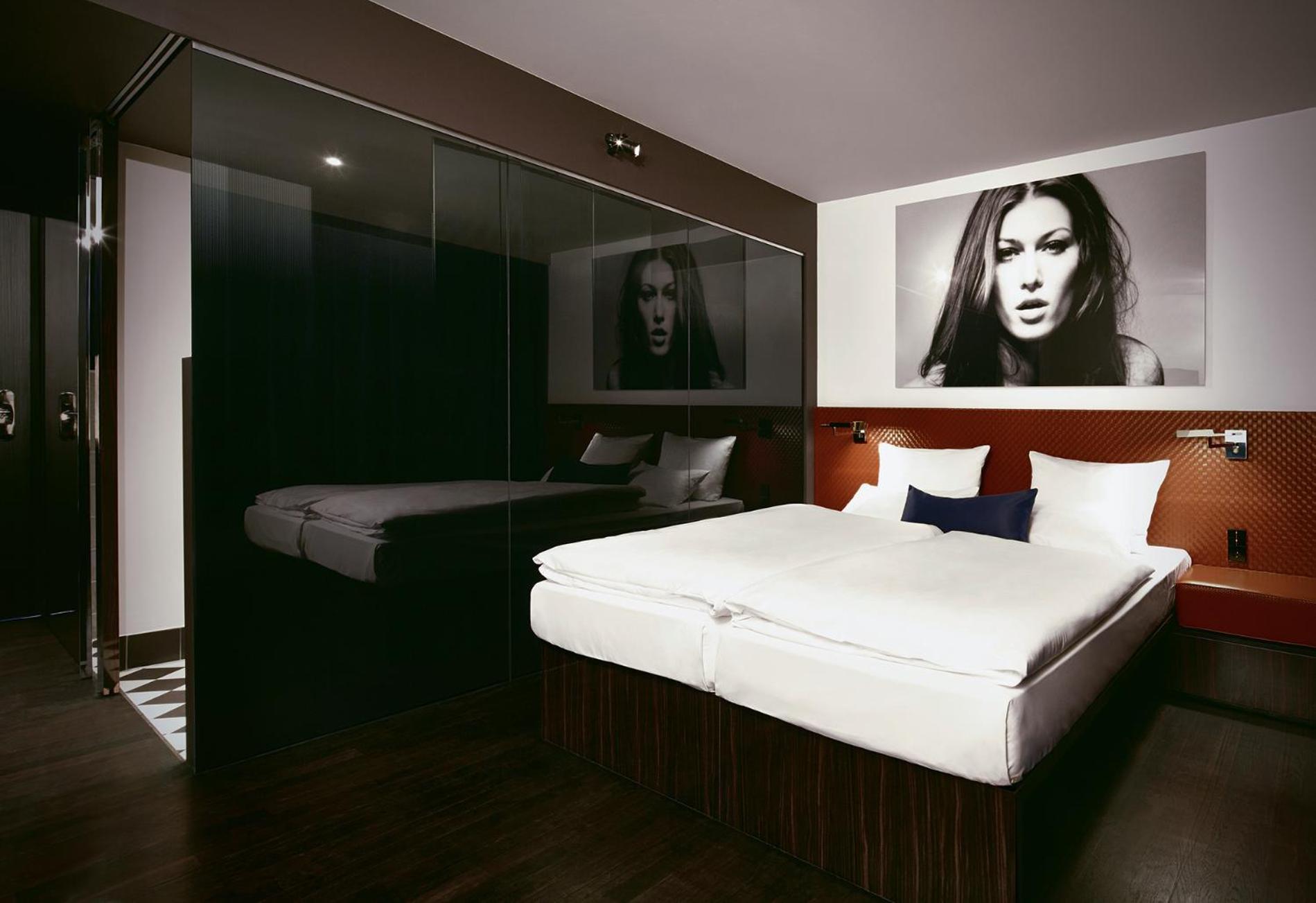 Double Room,1277105455:JPEG