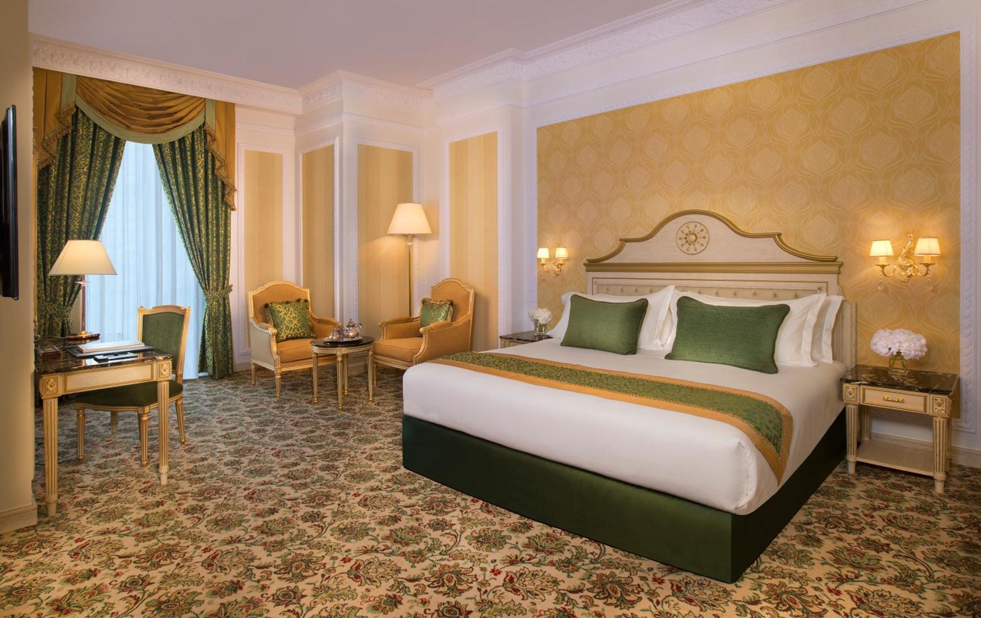 Executive Junior King Suite,1531069018:JPEG