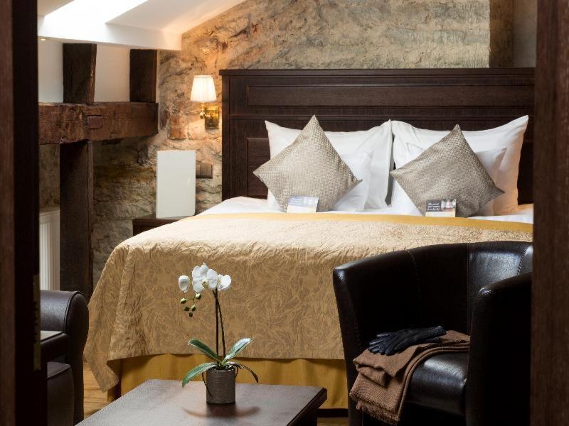 ZEN Double or Twin Room Spa Bath