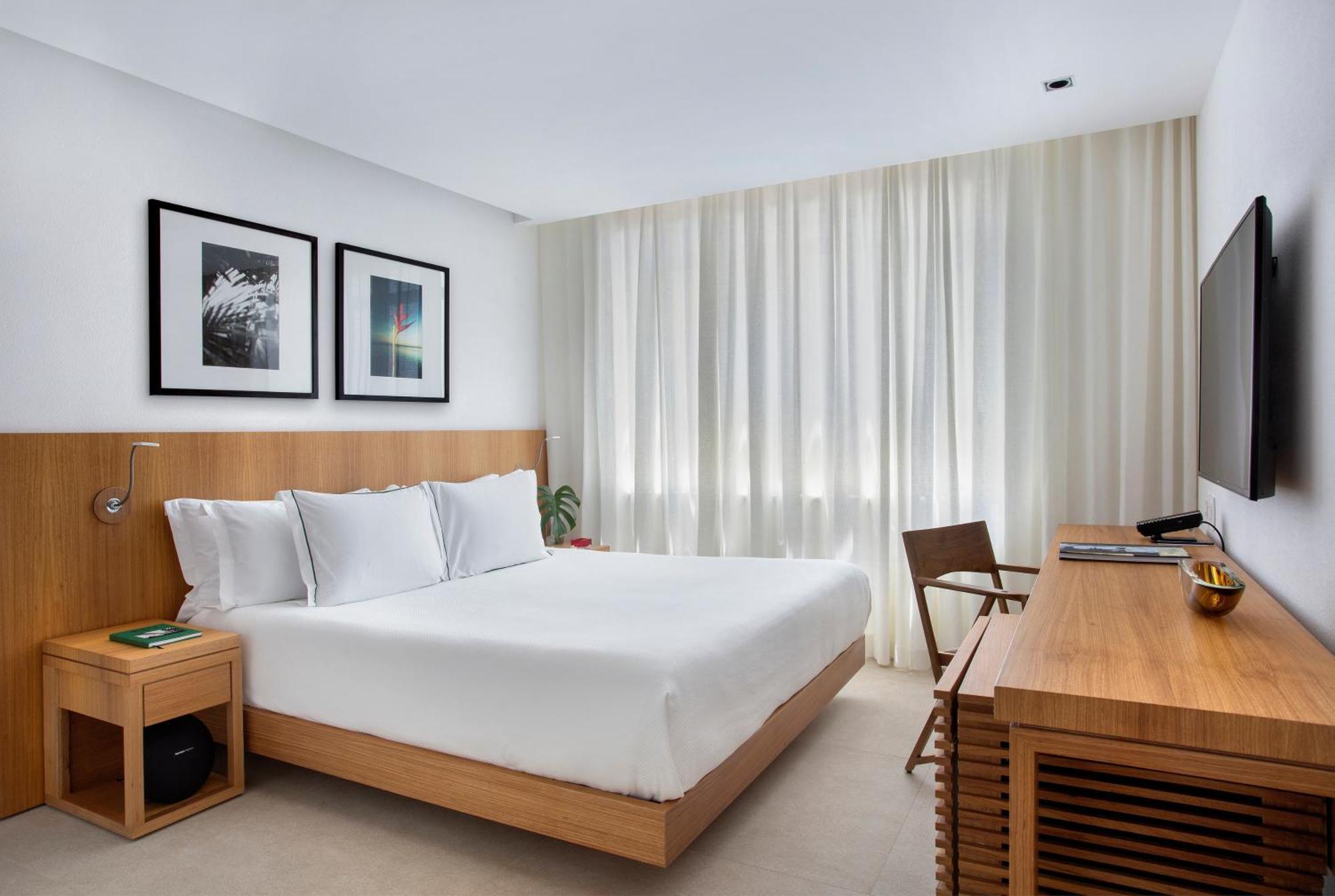 Superior Room The Room