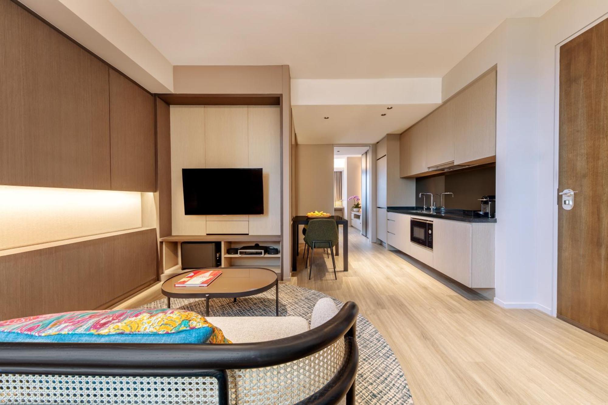 One-Bedroom Deluxe Suite