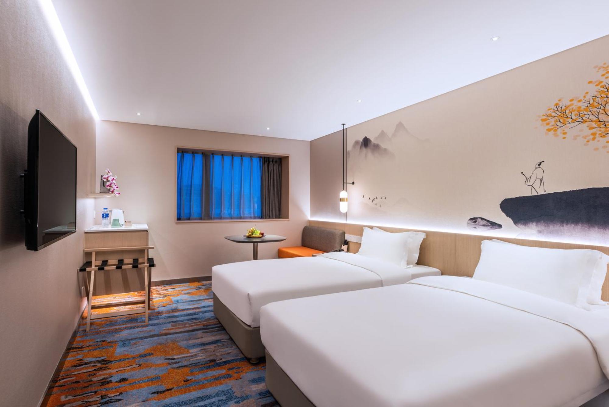 Superior Twin Room soft drinks on the first only
