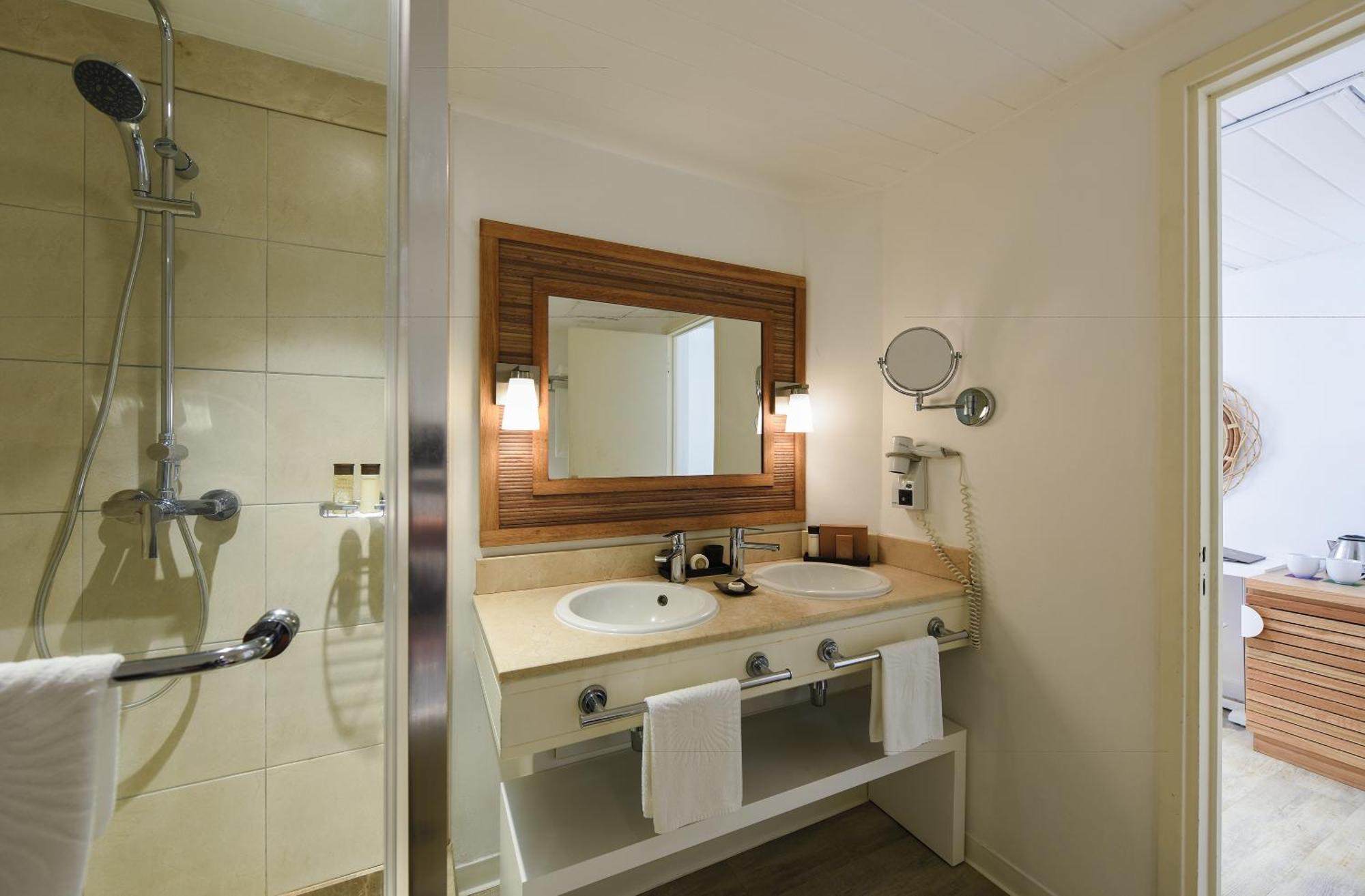 Superior Double Room Garden View