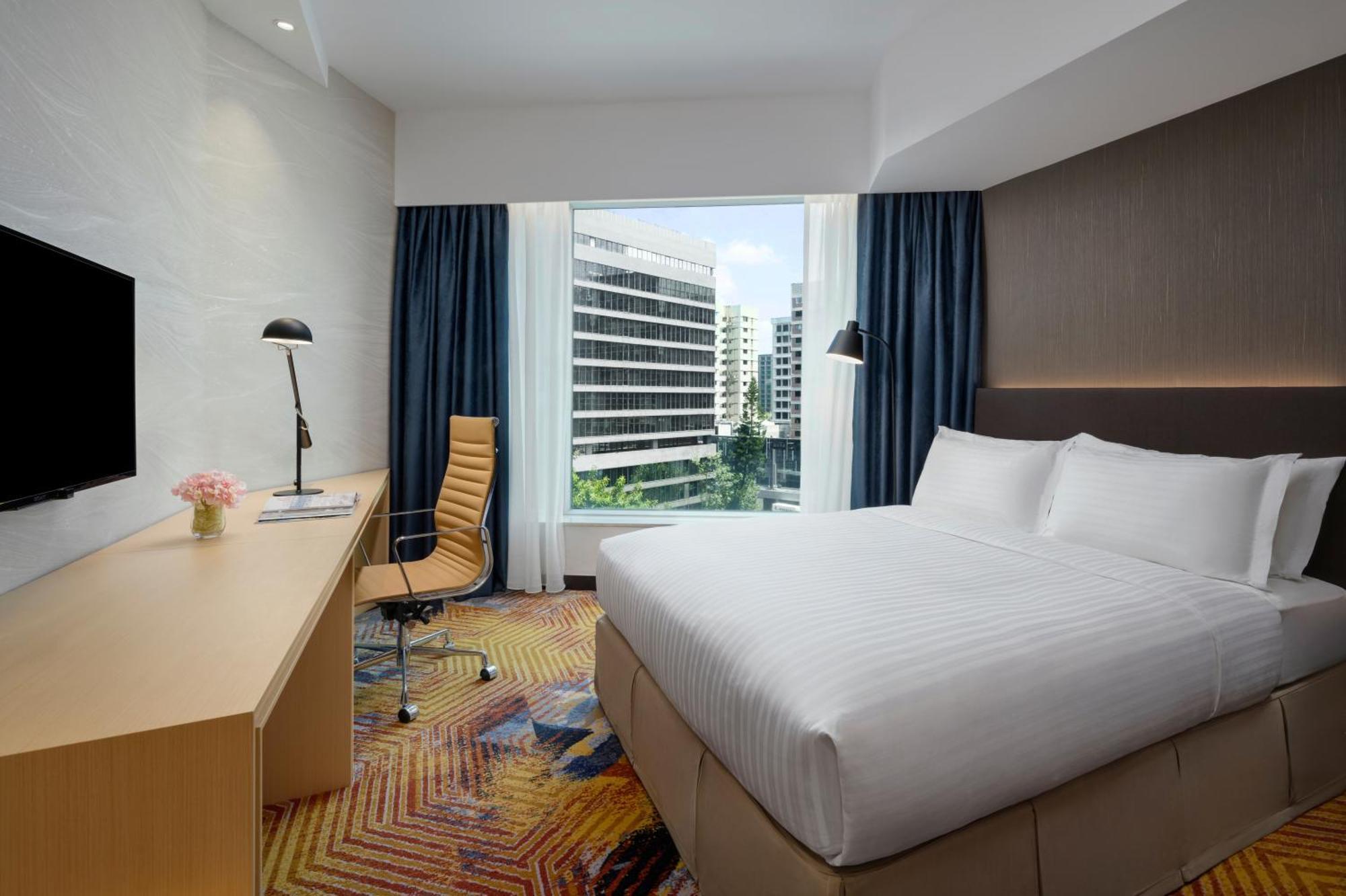 Superior Queen or Twin Room