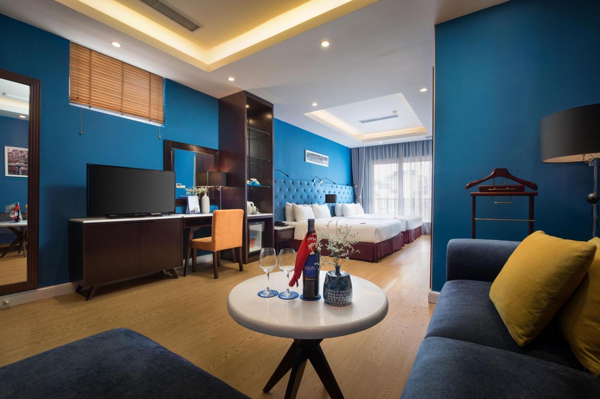 Family Suite Balcony City View