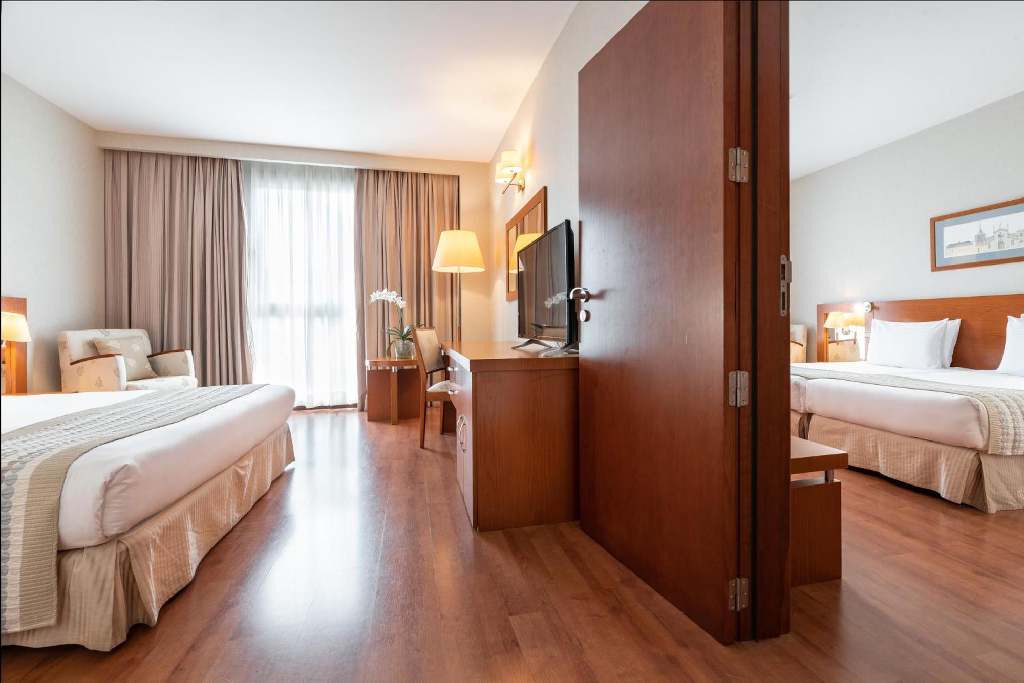 Two Connecting Double Rooms