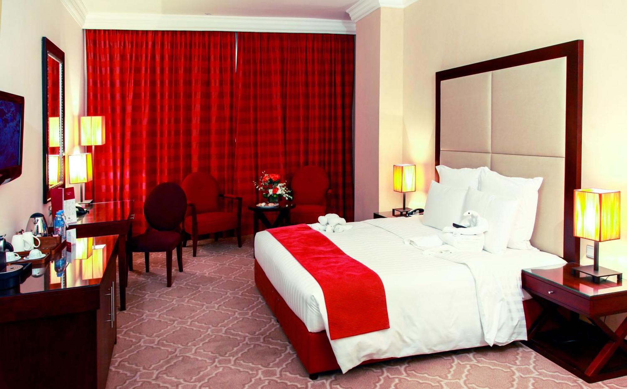 Standard Queen Room