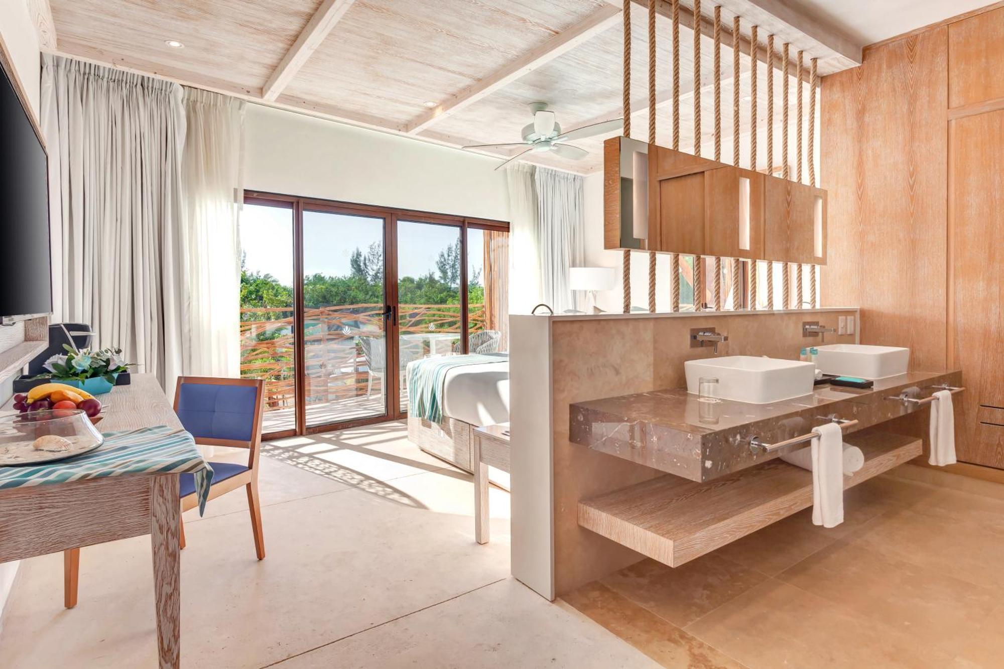 Deluxe Junior Suite
