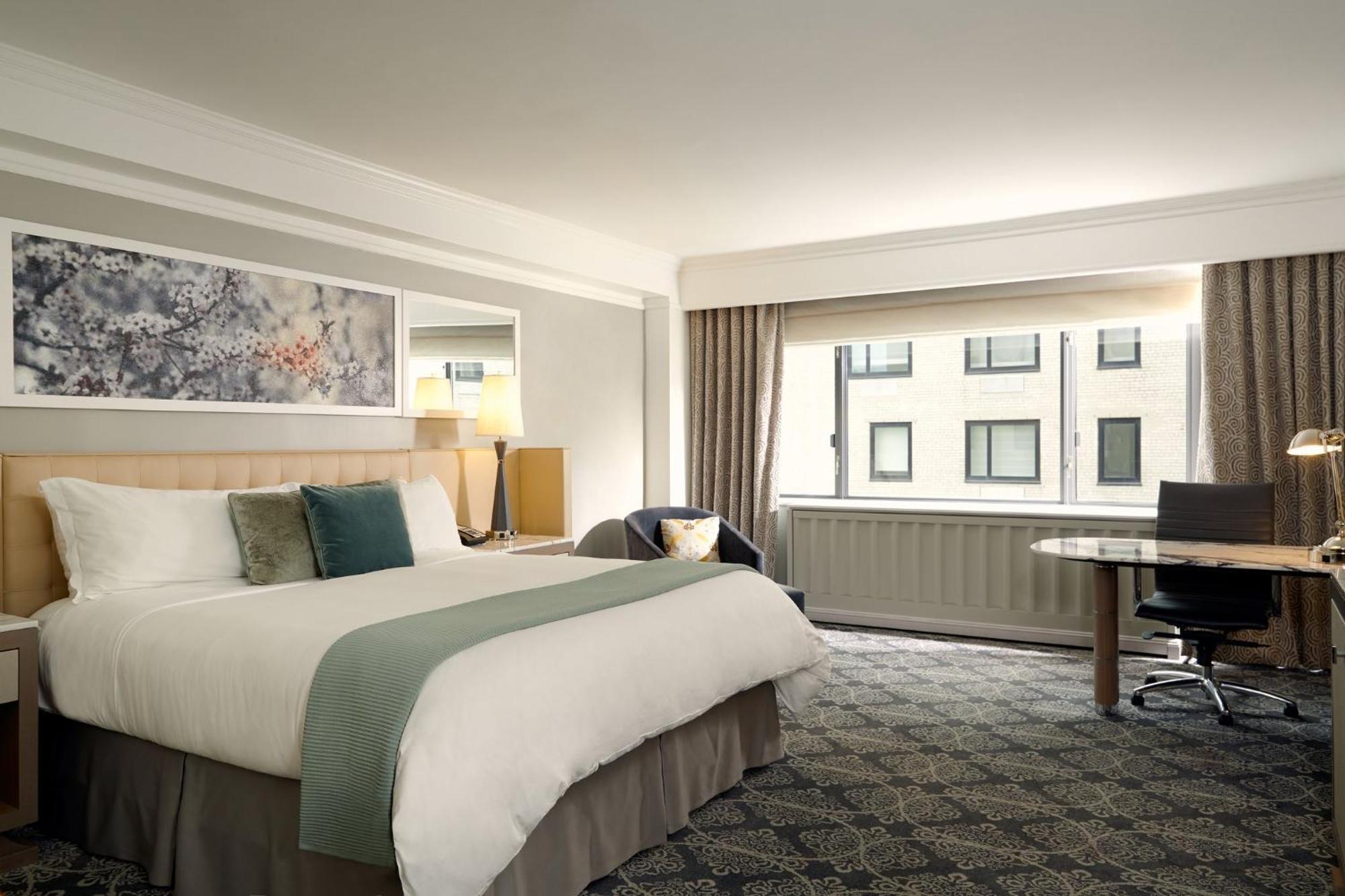 Luxus Zimmer mit Kingsize-Bett