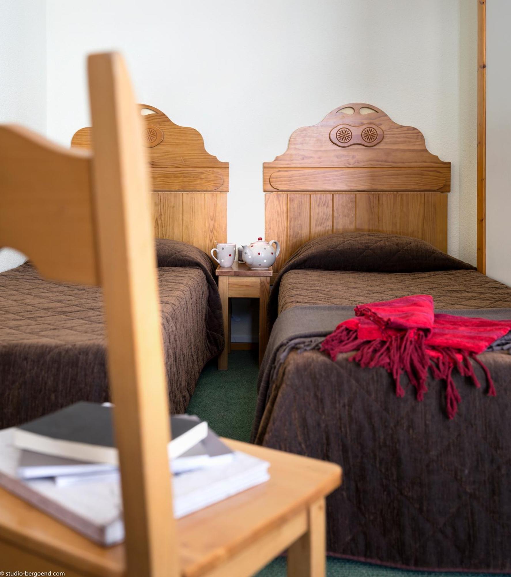 Classic One-Bedroom Apartment 2 or