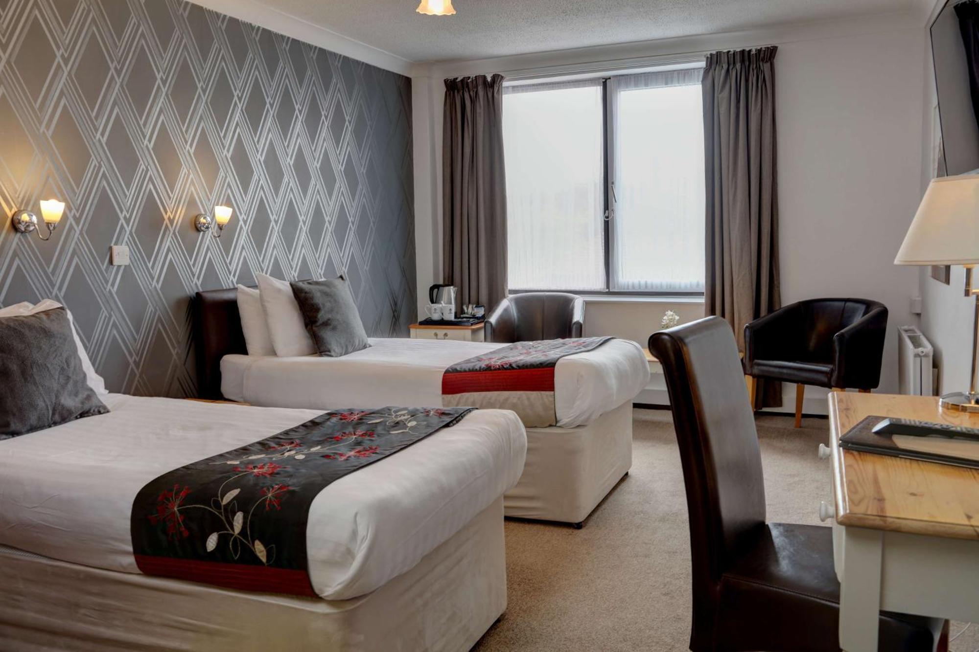 Standard Twin Room Non-Smoking