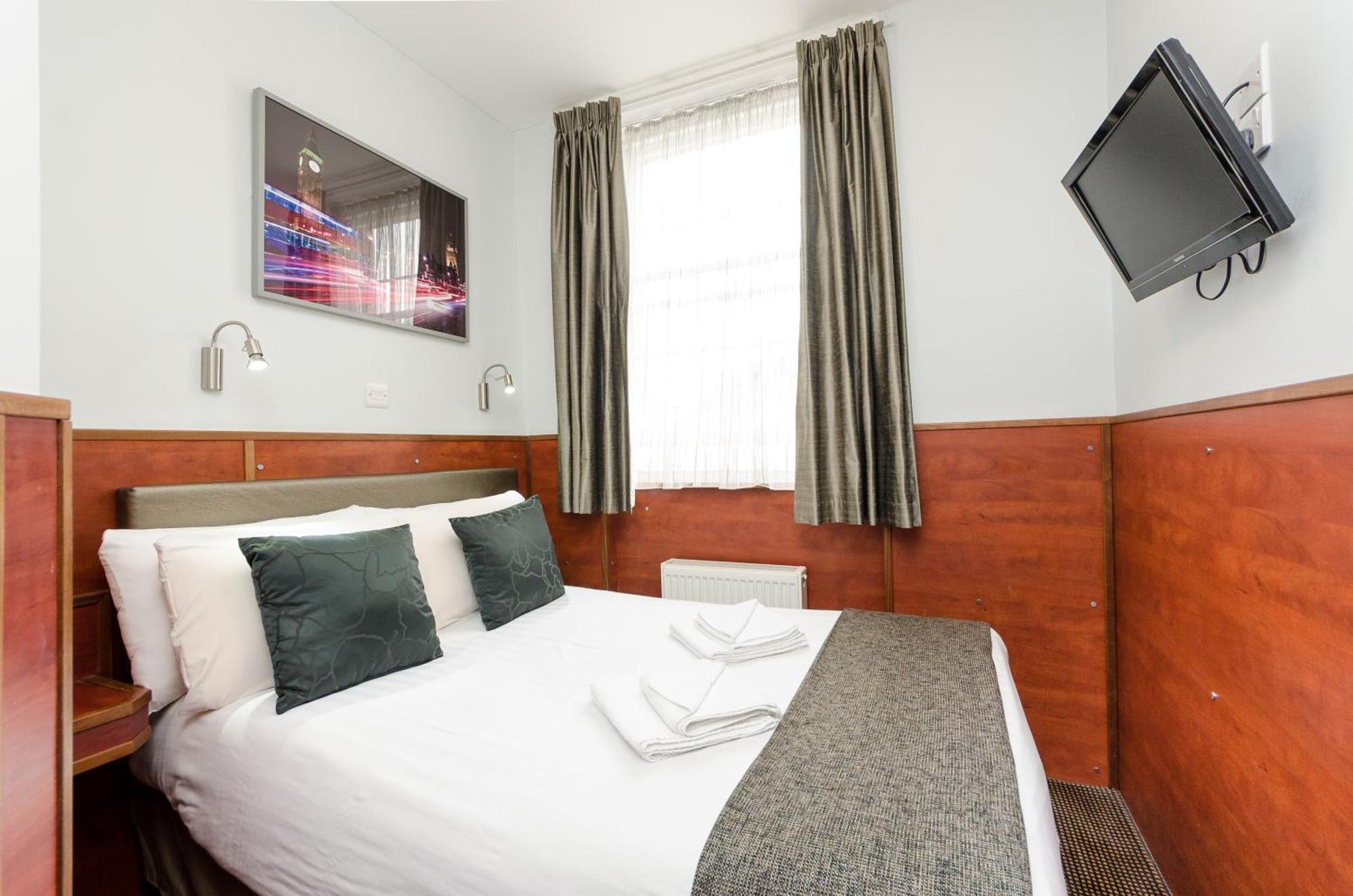 Small Double Room