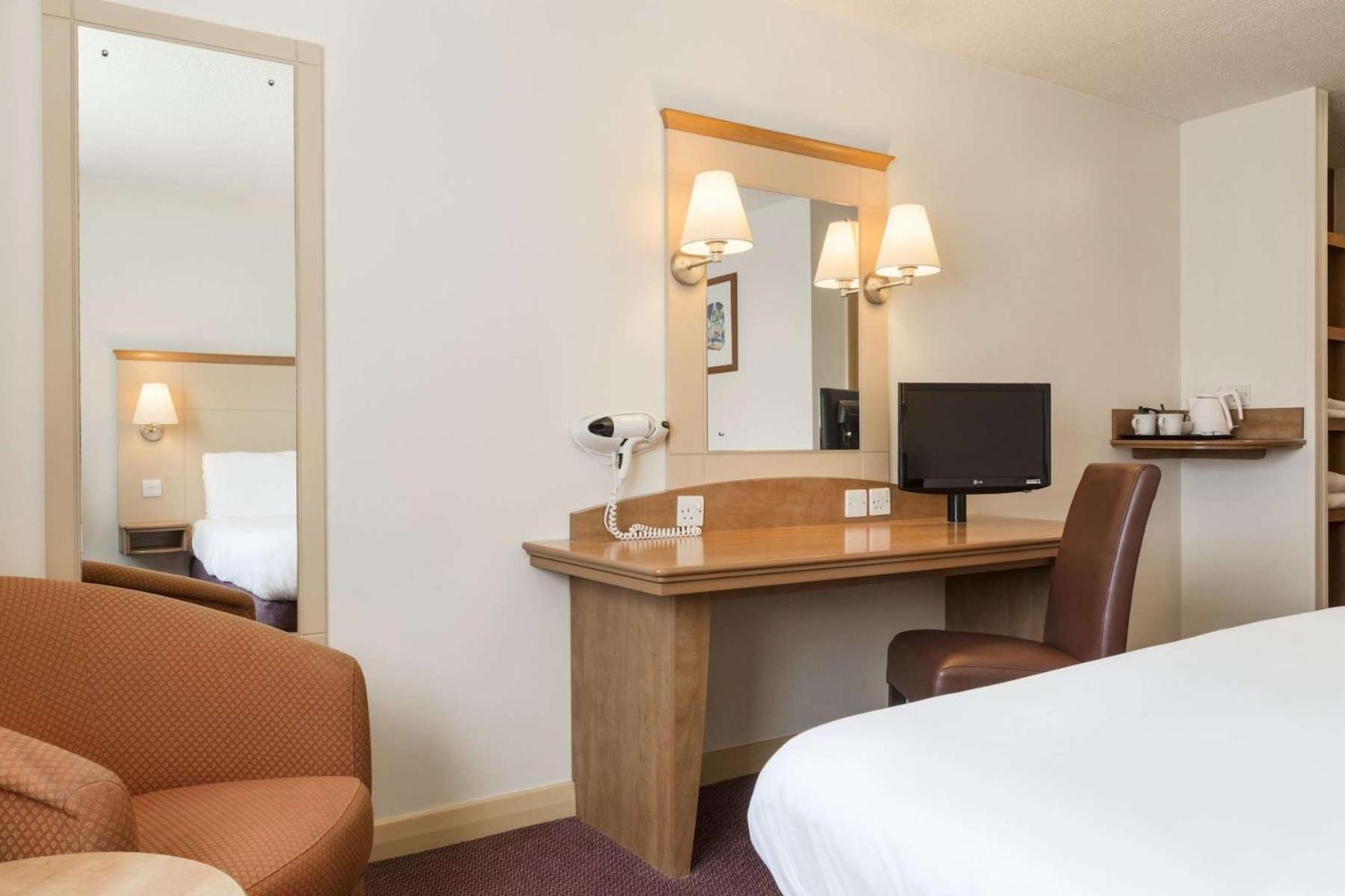 Classic Twin Room